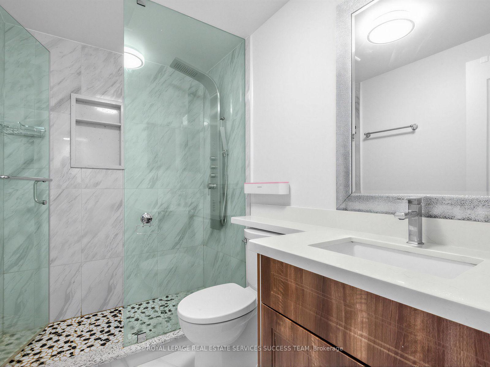 Photo 25 of 43 Hendon Road, Markham, Milliken Mills East — HOMEH