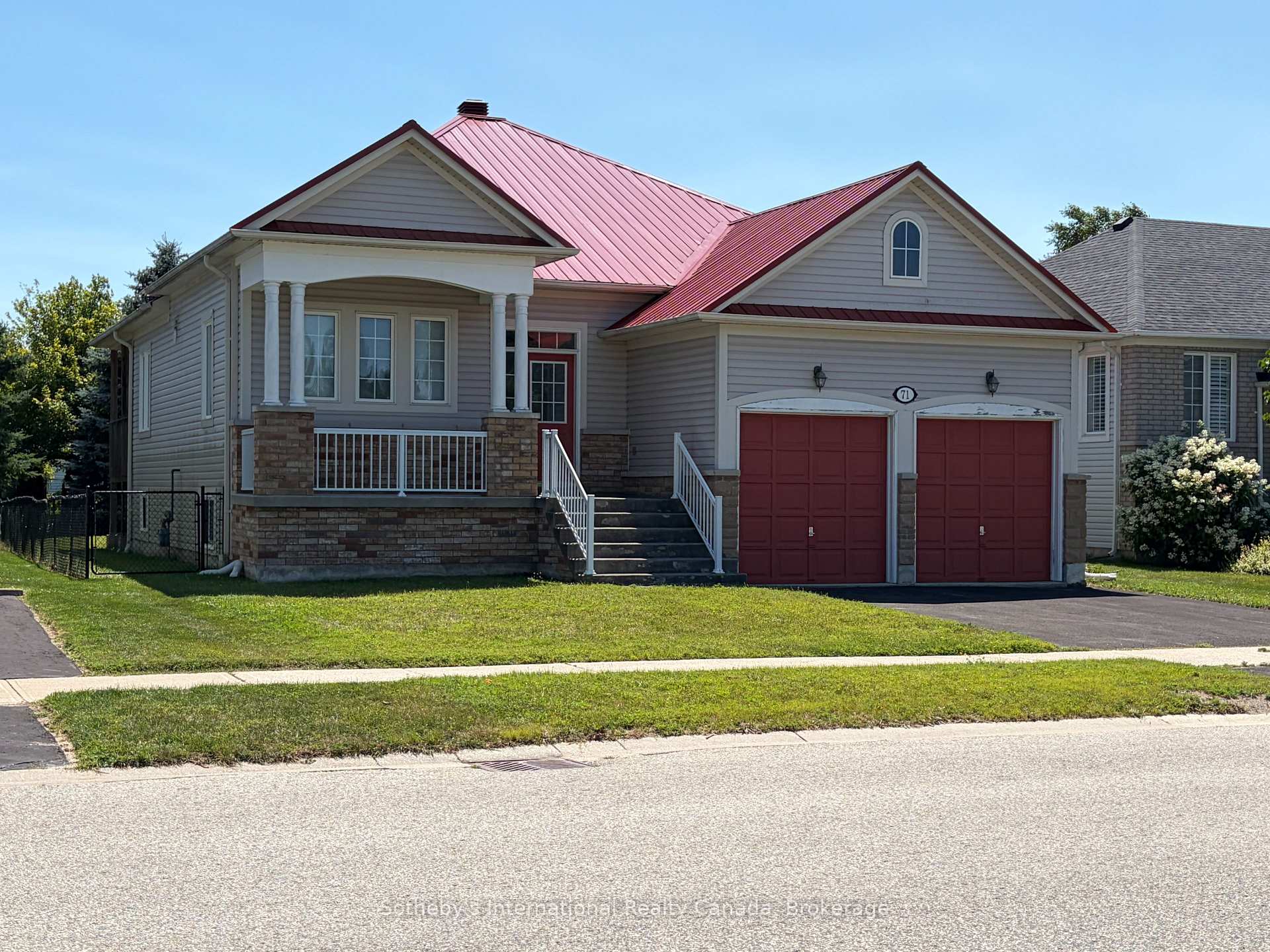Photo 2 of 71 Meadowlark Boulevard, Wasaga Beach — HOMEH