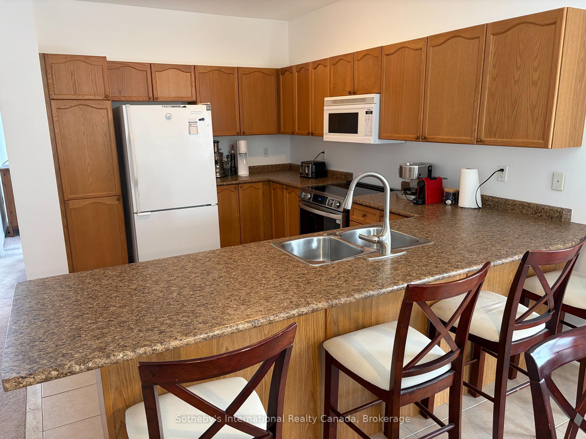 Photo 8 of 71 Meadowlark Boulevard, Wasaga Beach — HOMEH