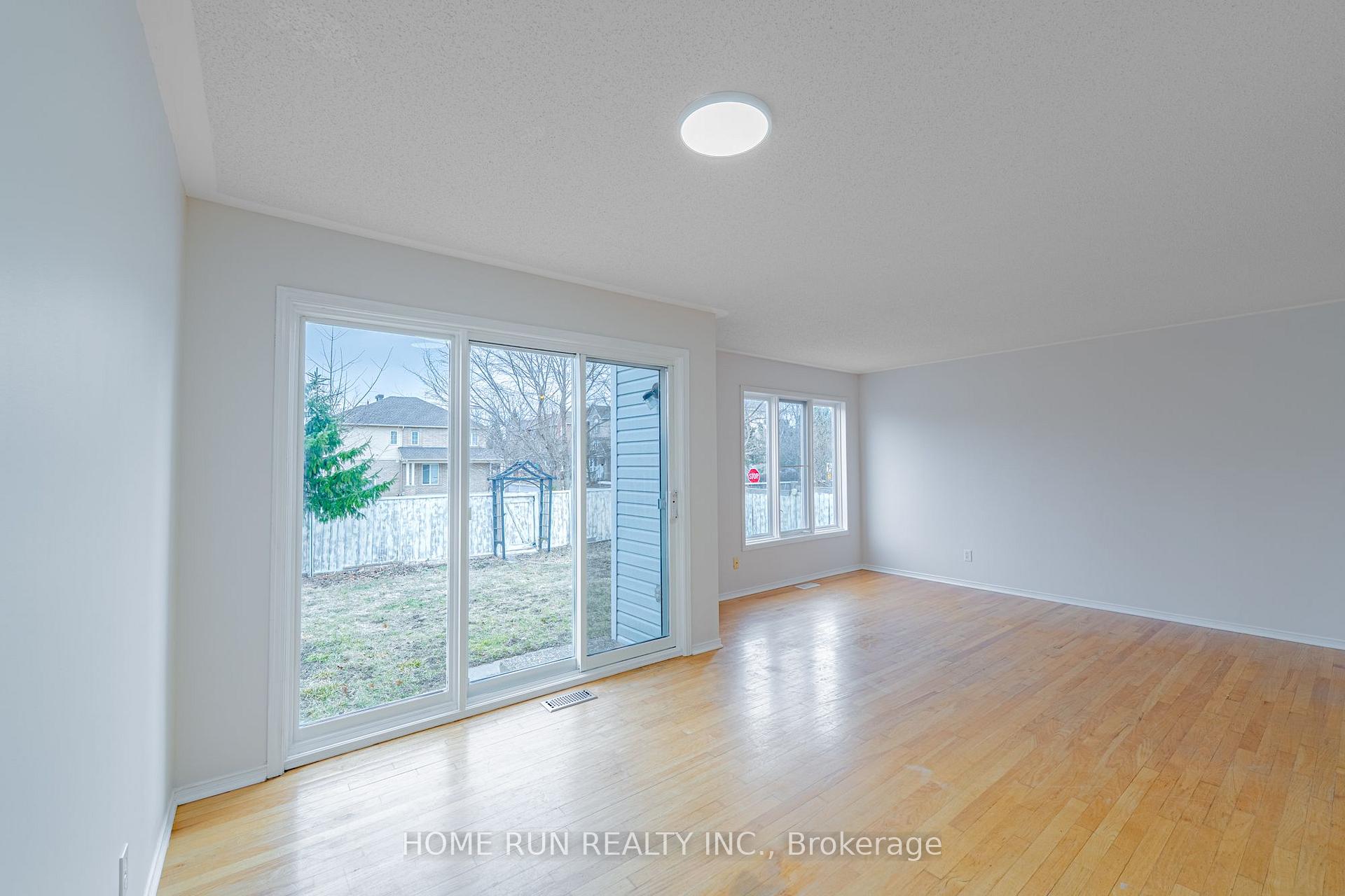 Photo 7 of 182 Windhurst Drive, Ottawa, Barrhaven East — HOMEH