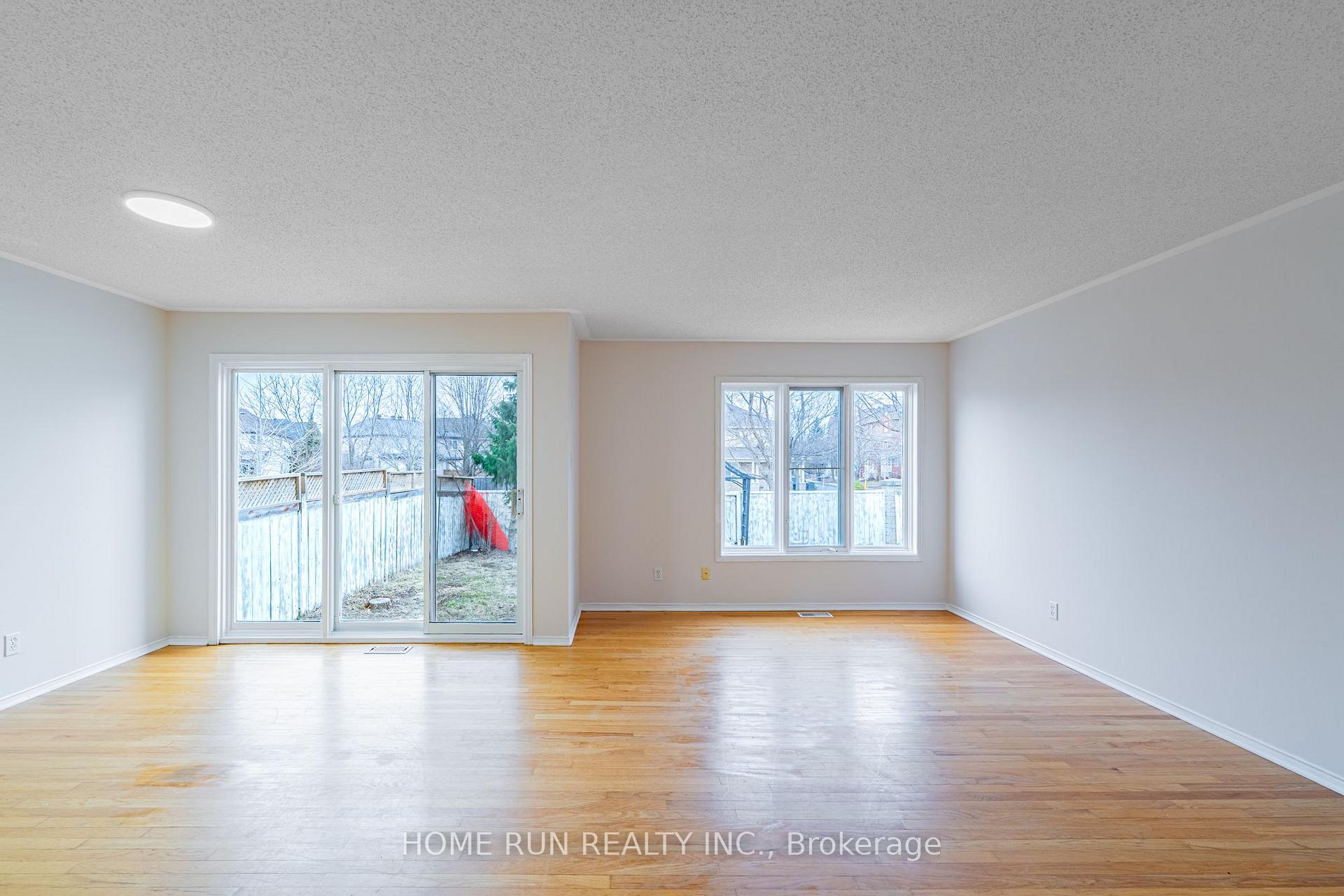 Photo 8 of 182 Windhurst Drive, Ottawa, Barrhaven East — HOMEH