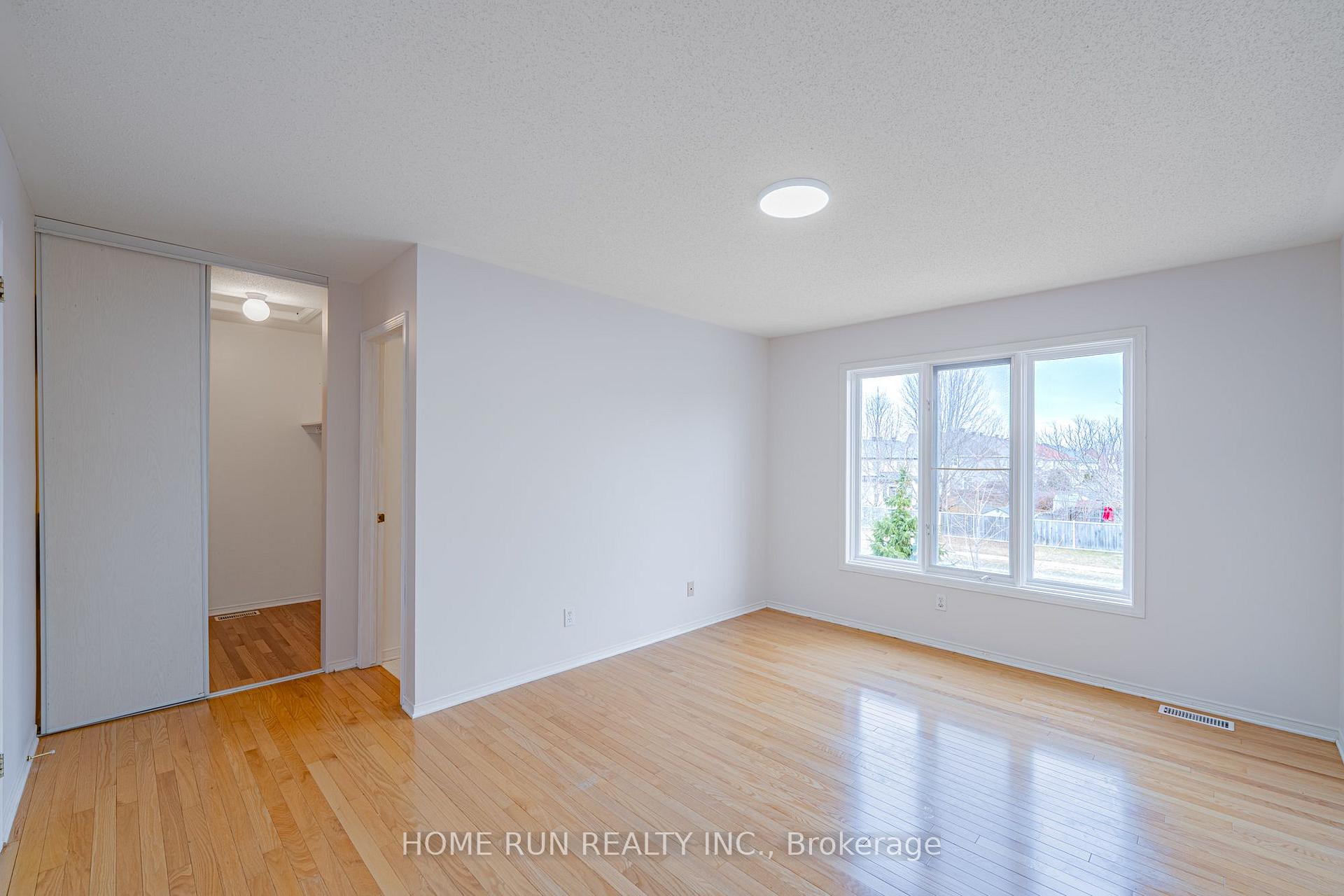 Photo 11 of 182 Windhurst Drive, Ottawa, Barrhaven East — HOMEH