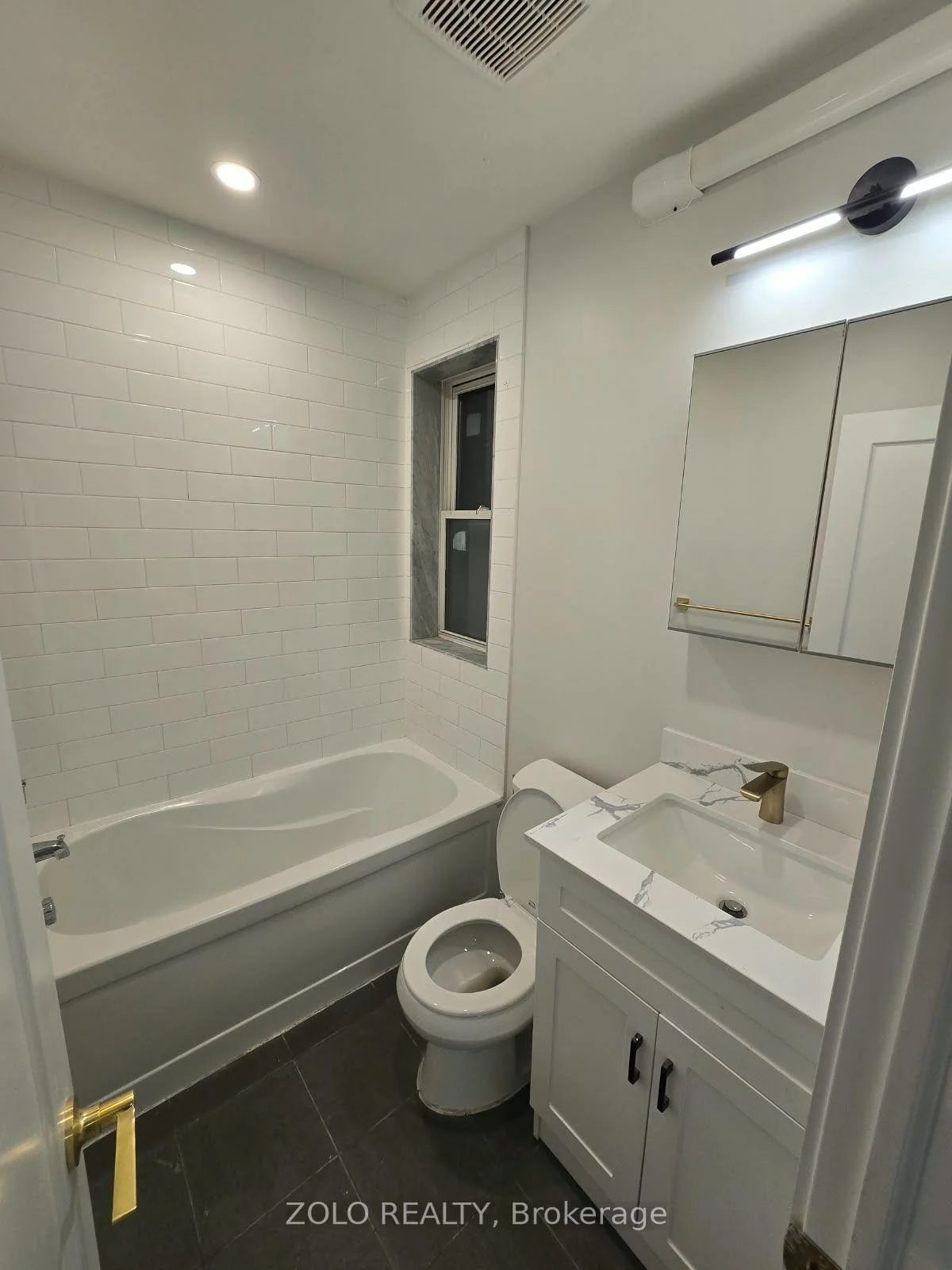 Photo 1 of Unit #1, 3525 Bathurst Street N, Toronto, Bedford Park-Nortown — HOMEH