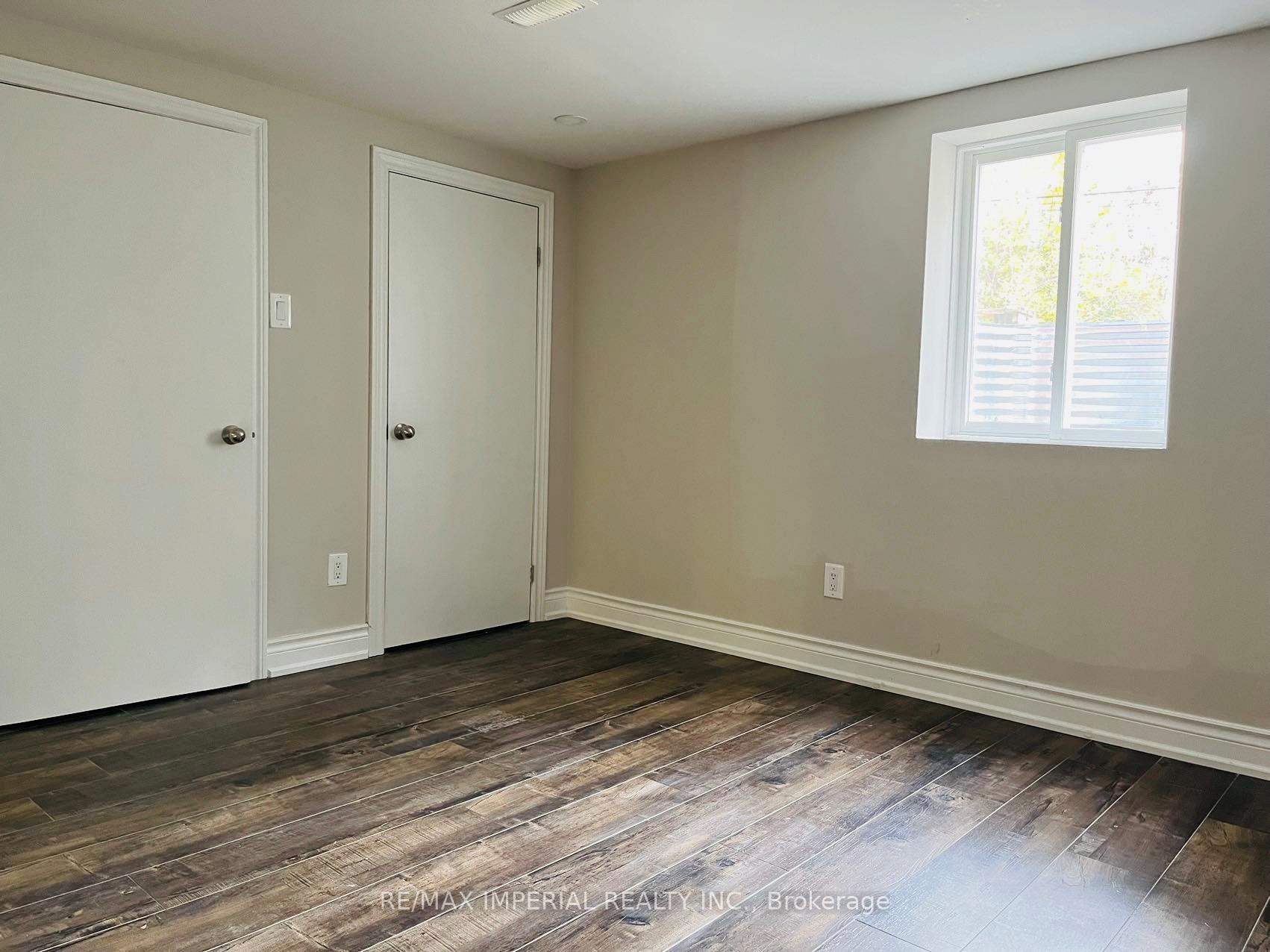 Photo 7 of Unit Basement, 31 Knowles Crescent, Aurora, Aurora Highlands — HOMEH