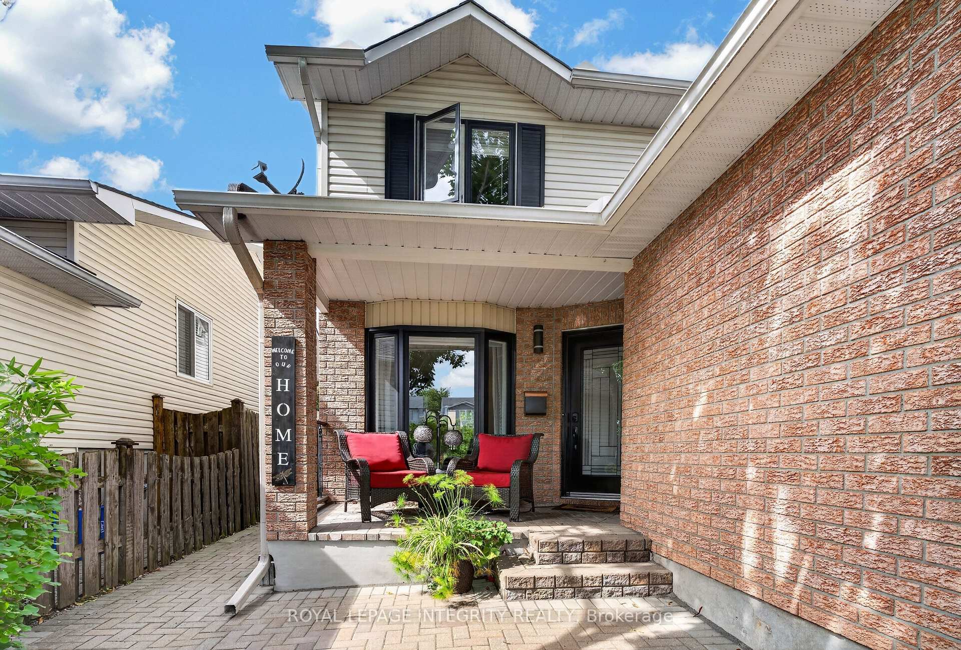 Photo 2 of 1692 Toulouse Crescent, Ottawa, Orleans/Sunridge — HOMEH