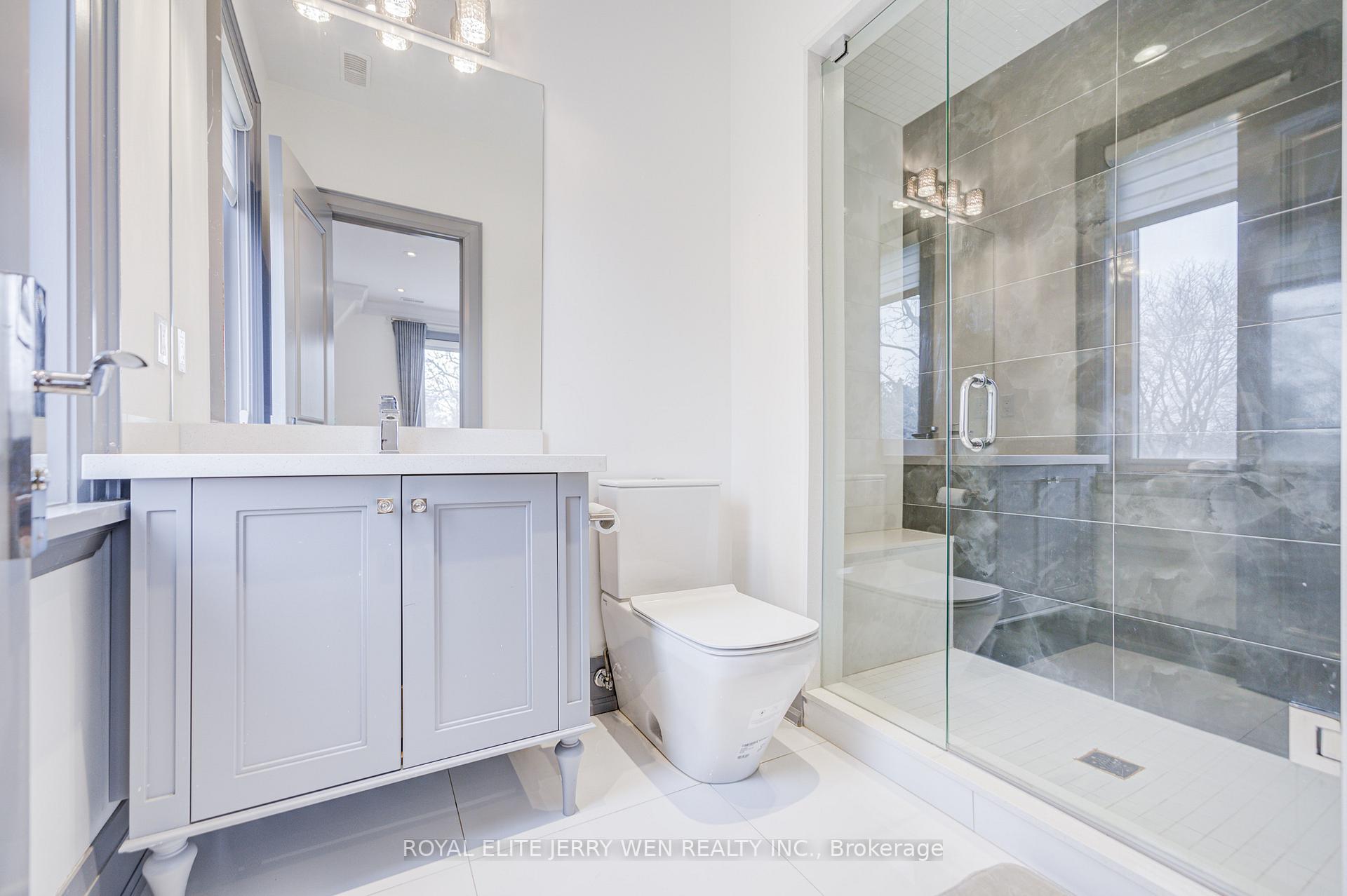 Photo 26 of 300 Upper Highland Crescent, North York, St. Andrew-Windfields — HOMEH