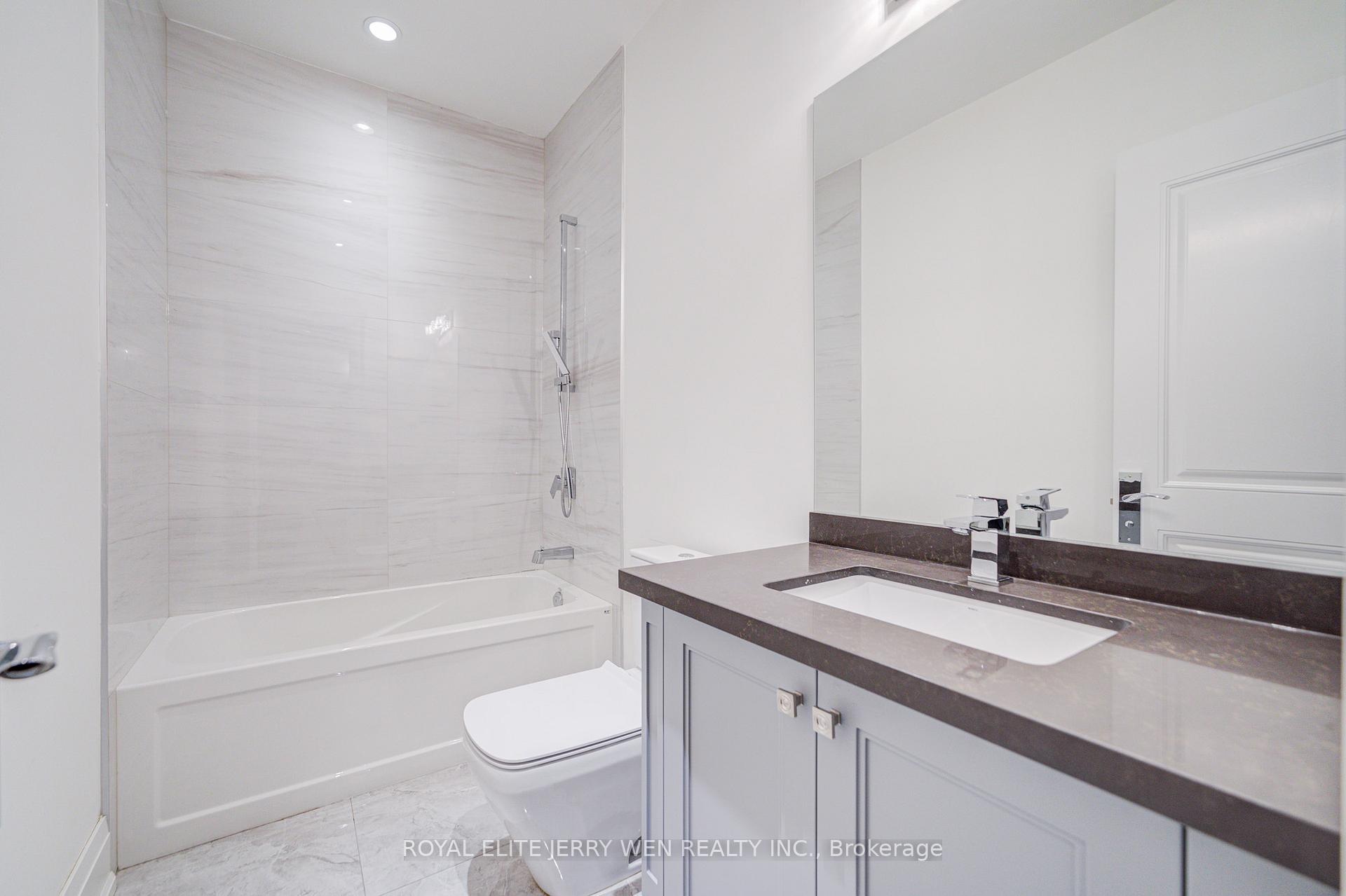 Photo 40 of 300 Upper Highland Crescent, North York, St. Andrew-Windfields — HOMEH