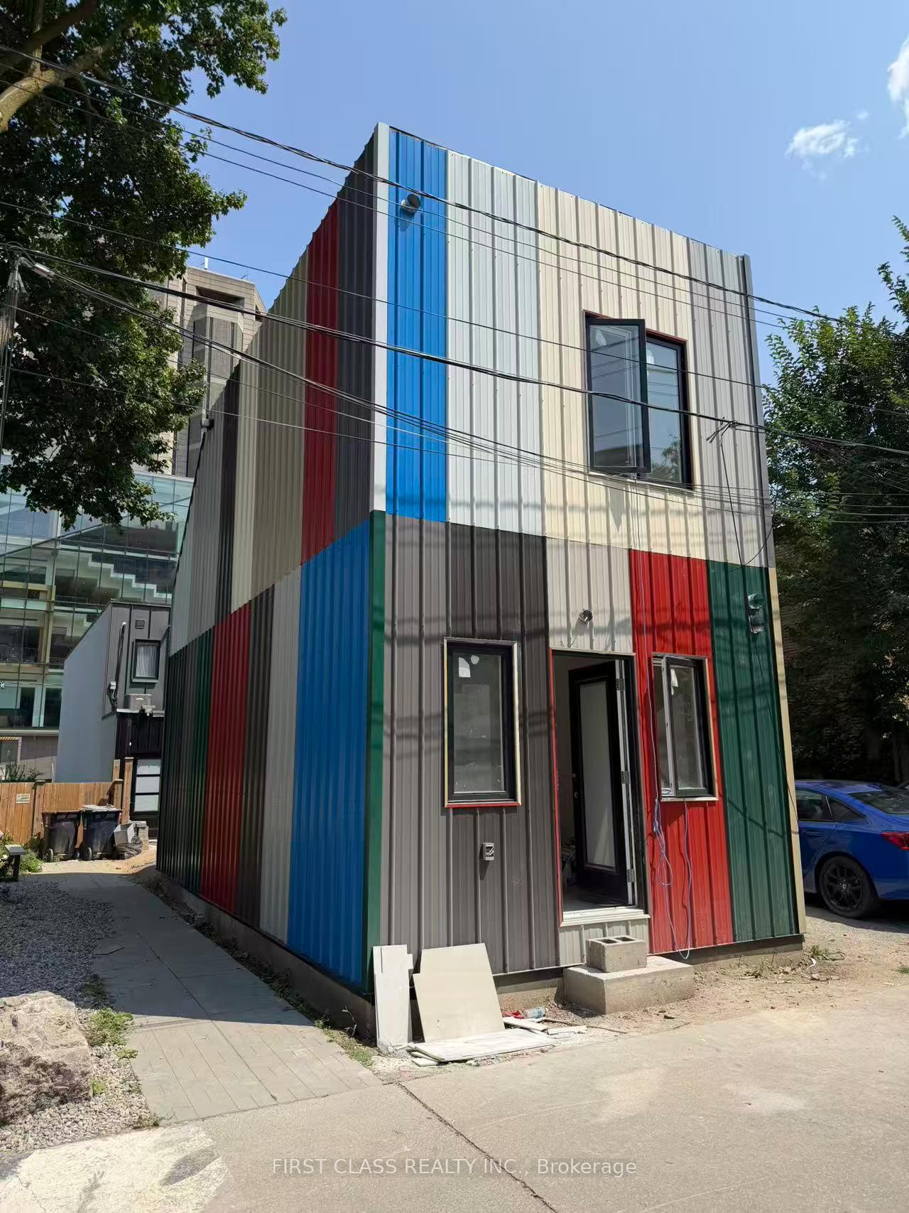 Photo 2 of 356 Huron Street, Toronto, University — HOMEH