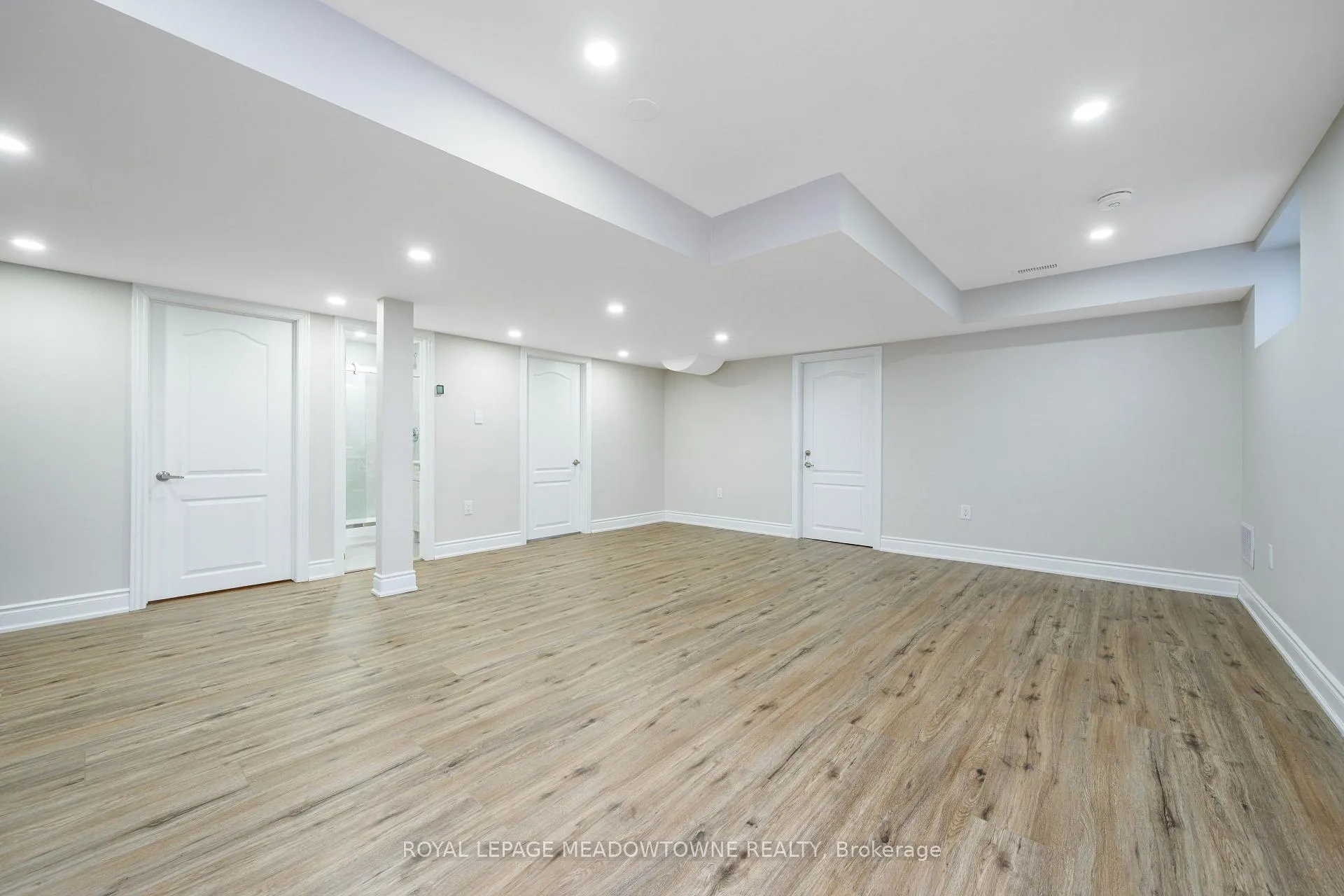 Photo 9 of Unit Bsmt, 54 Meadowglen Boulevard, Halton Hills, Georgetown — HOMEH