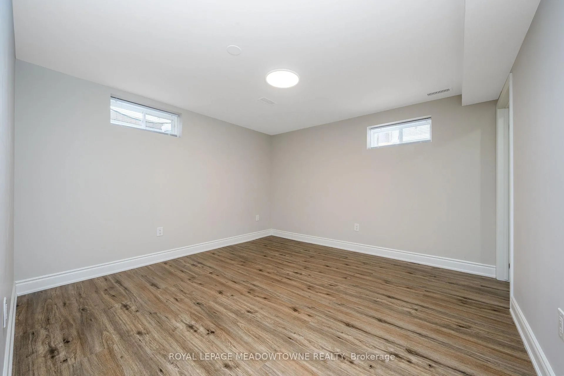 Photo 17 of Unit Bsmt, 54 Meadowglen Boulevard, Halton Hills, Georgetown — HOMEH