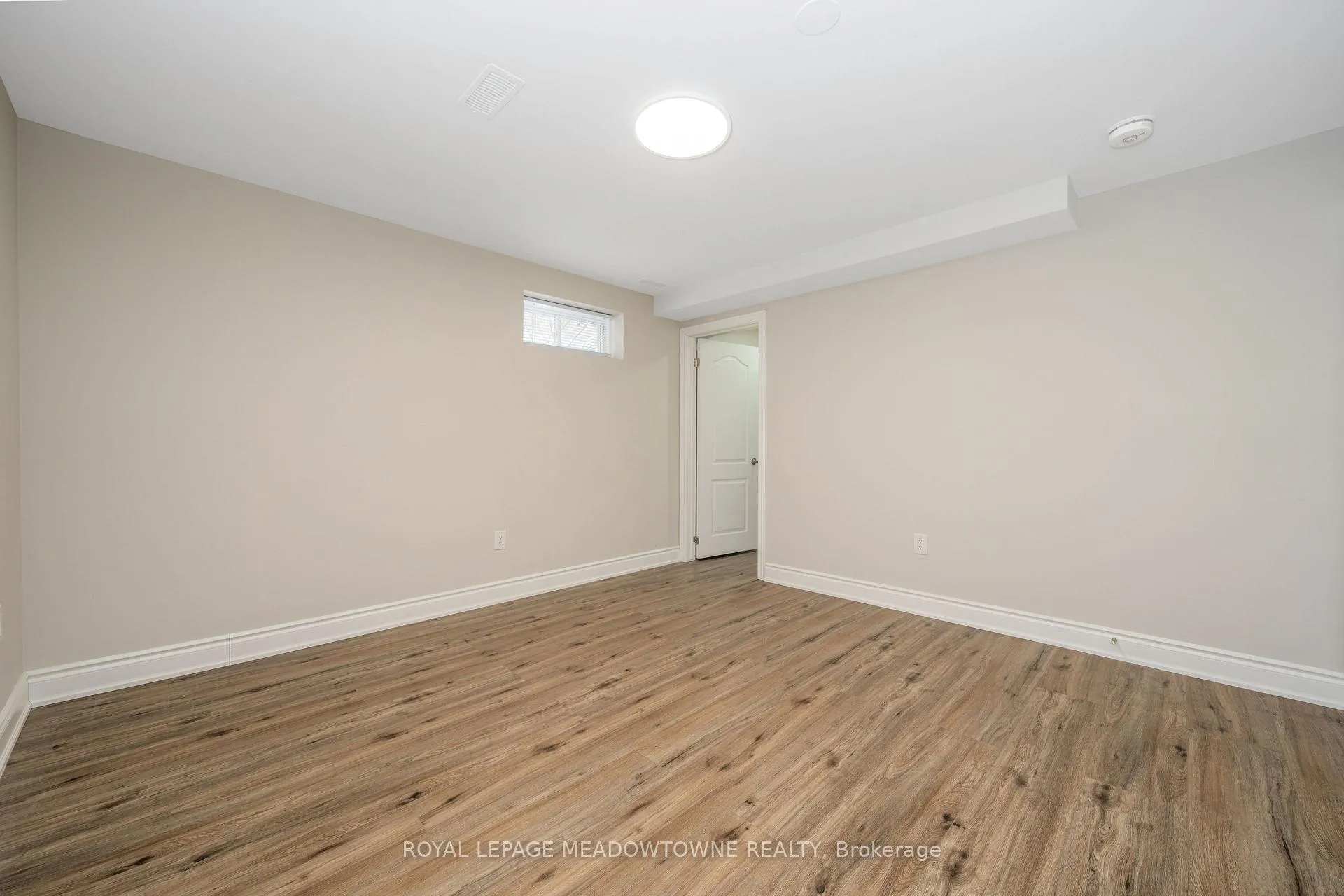 Photo 18 of Unit Bsmt, 54 Meadowglen Boulevard, Halton Hills, Georgetown — HOMEH