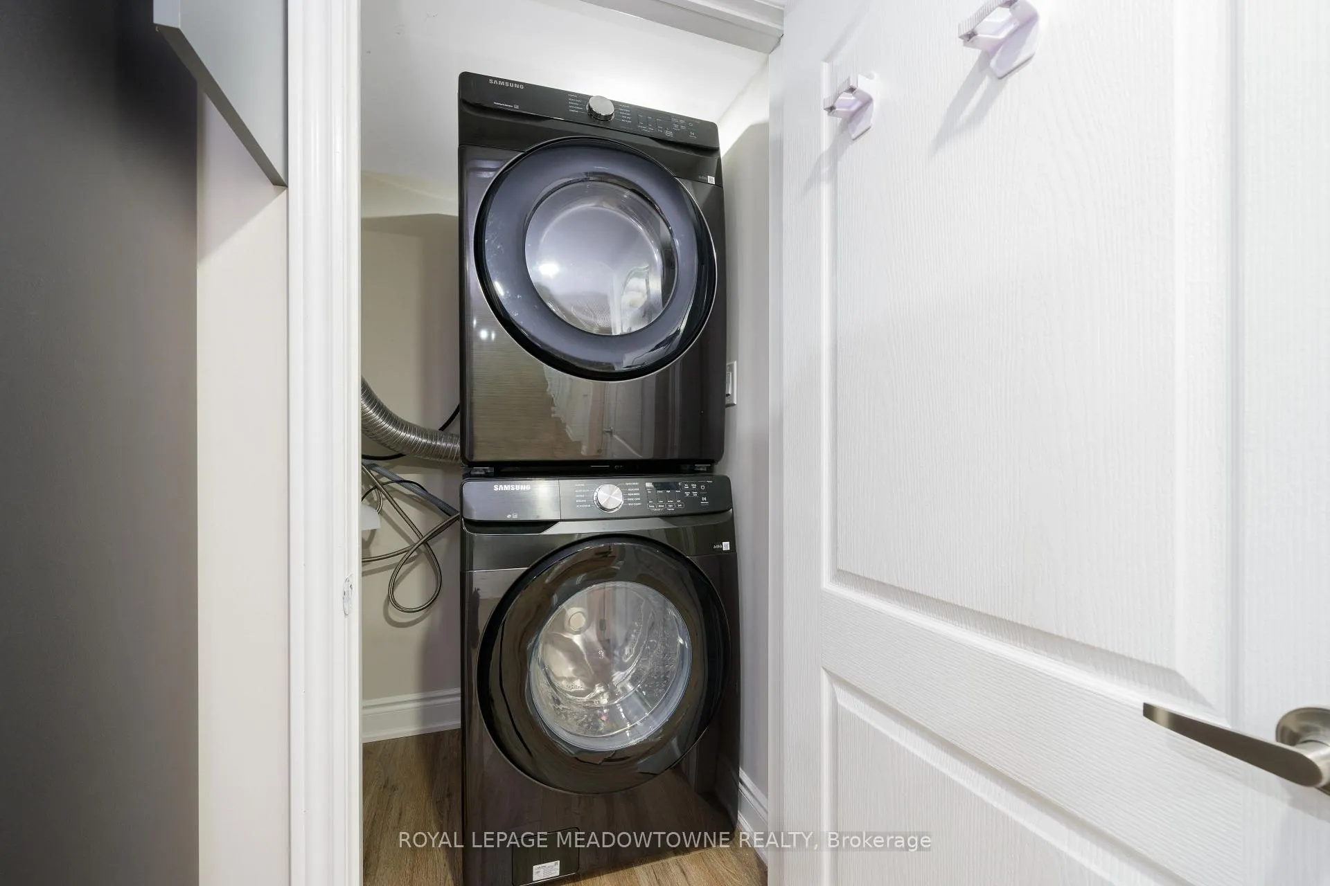 Photo 20 of Unit Bsmt, 54 Meadowglen Boulevard, Halton Hills, Georgetown — HOMEH
