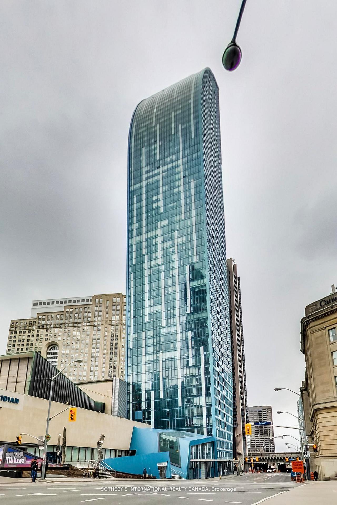 Photo 2 of Unit 5504, 8 The Esplanade, Toronto, Waterfront Communities — HOMEH