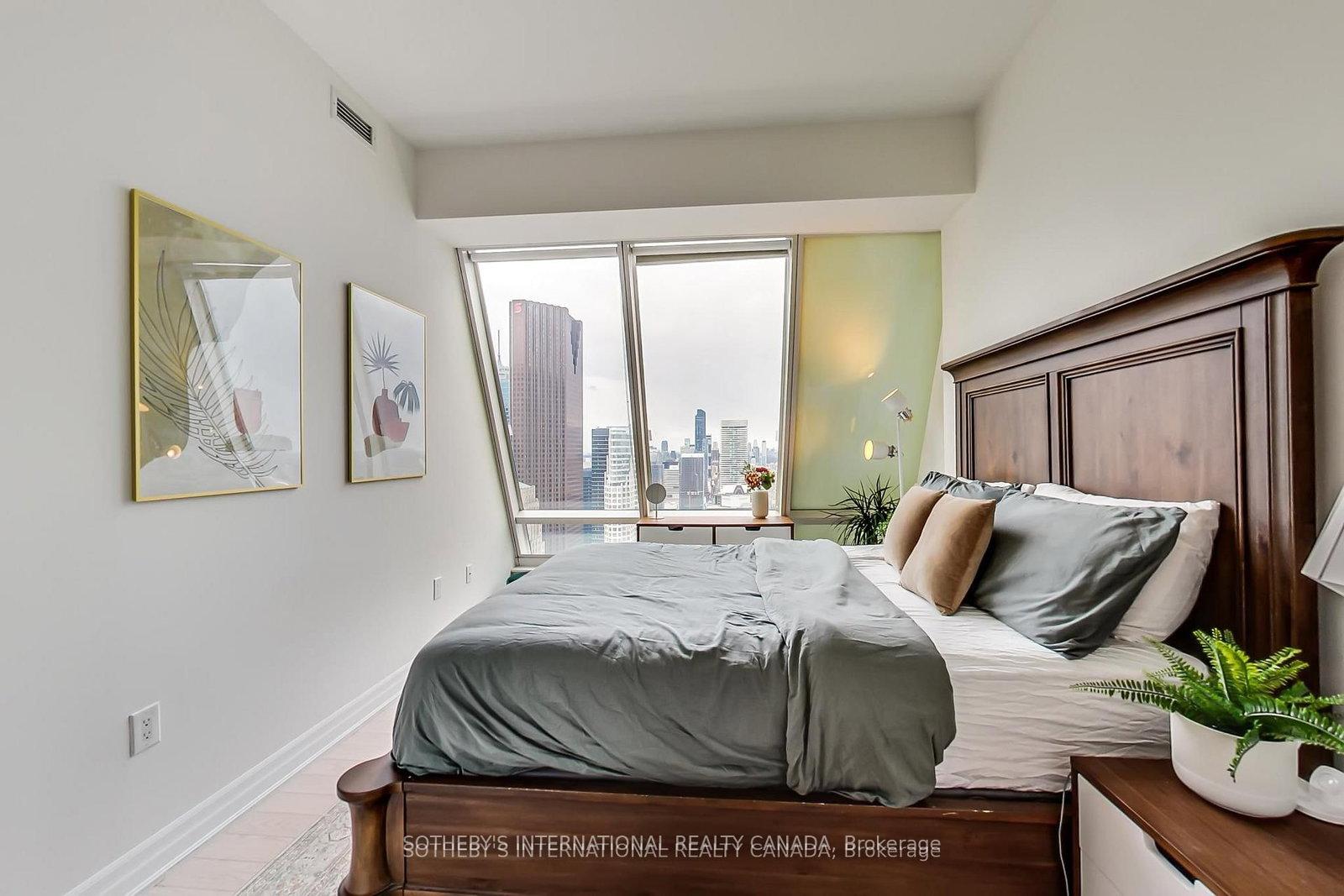 Photo 21 of Unit 5504, 8 The Esplanade, Toronto, Waterfront Communities — HOMEH