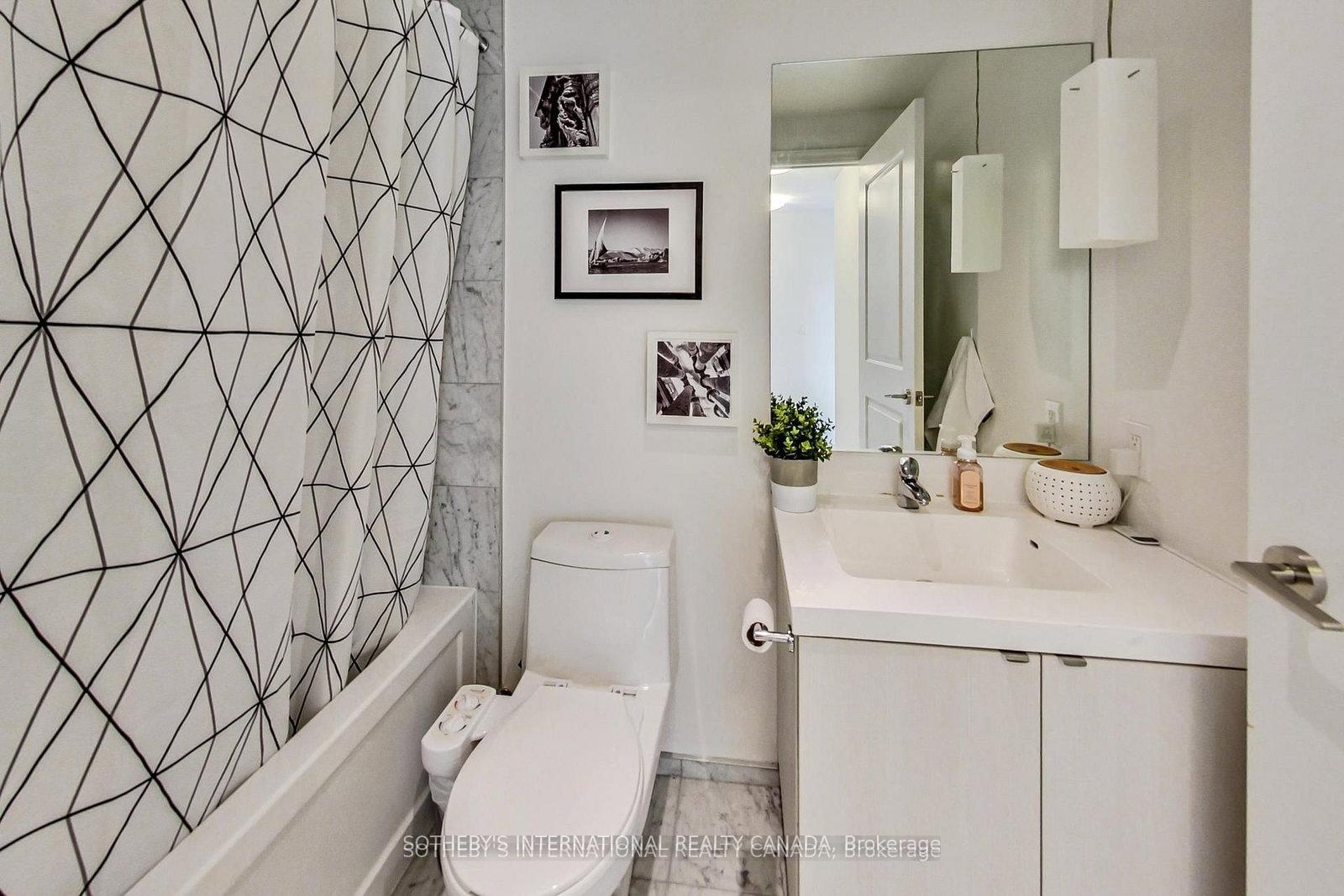 Photo 27 of Unit 5504, 8 The Esplanade, Toronto, Waterfront Communities — HOMEH