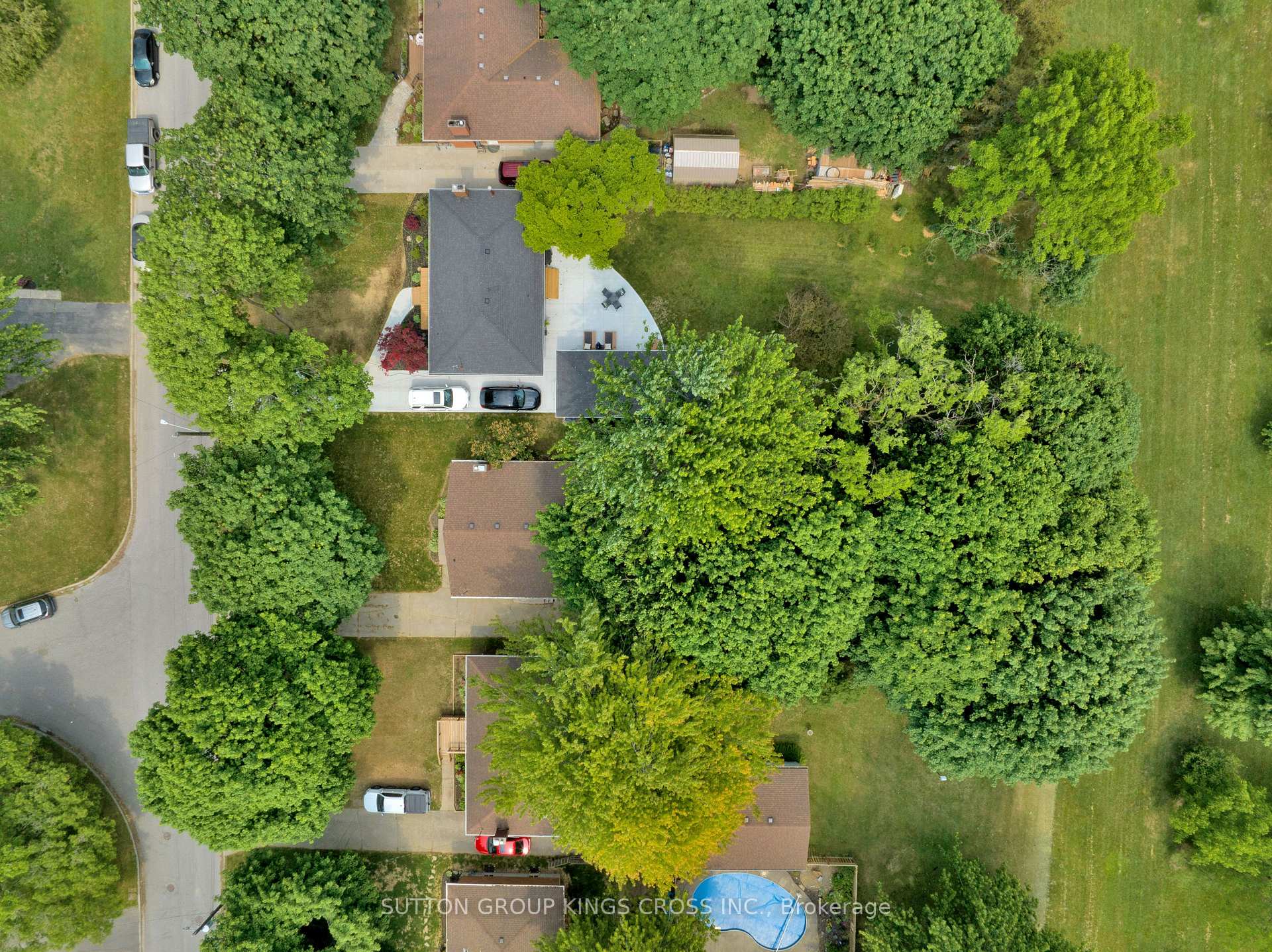 Photo 7 of 34 Hillcrest Avenue, Chatham-Kent — HOMEH