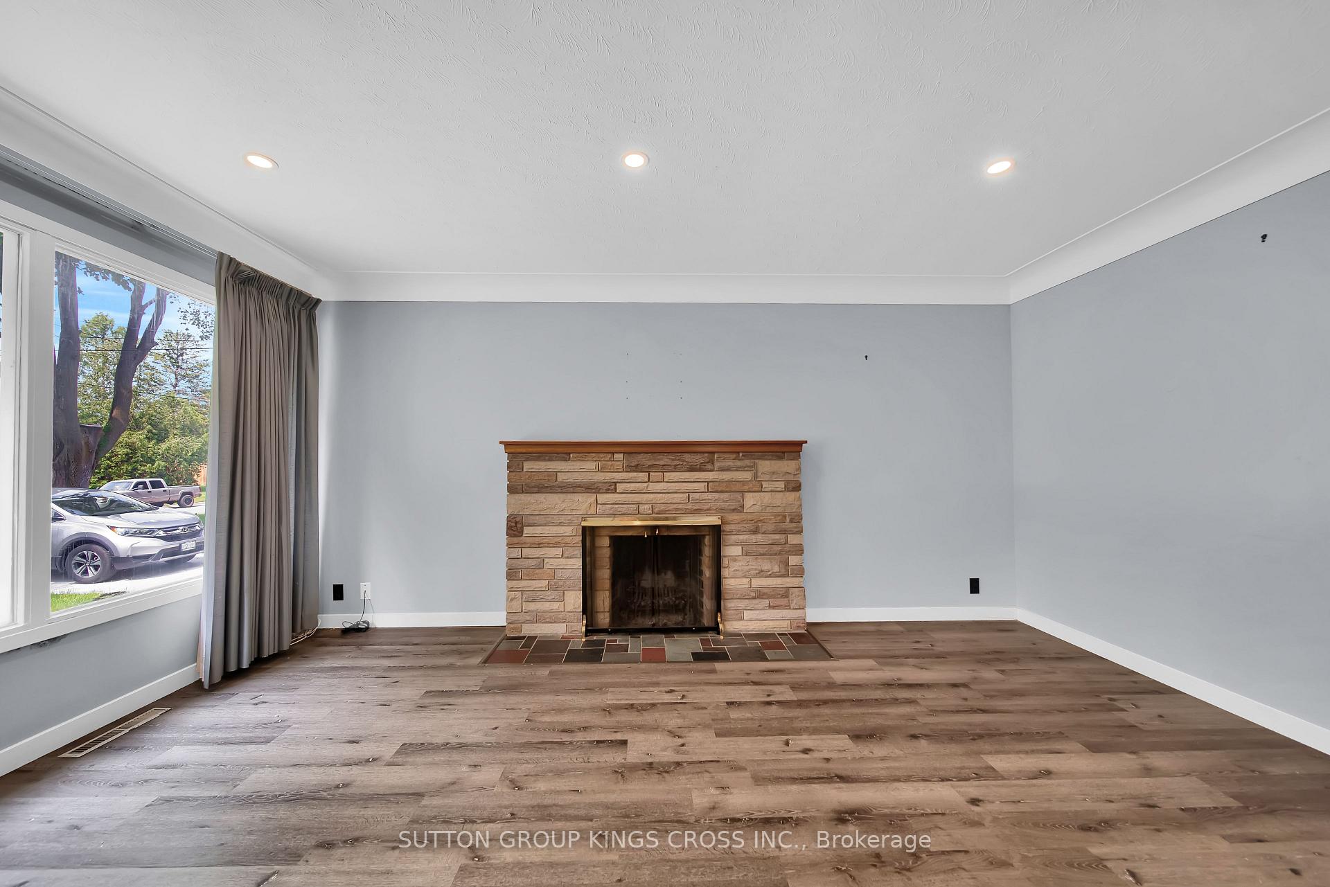 Photo 10 of 34 Hillcrest Avenue, Chatham-Kent — HOMEH