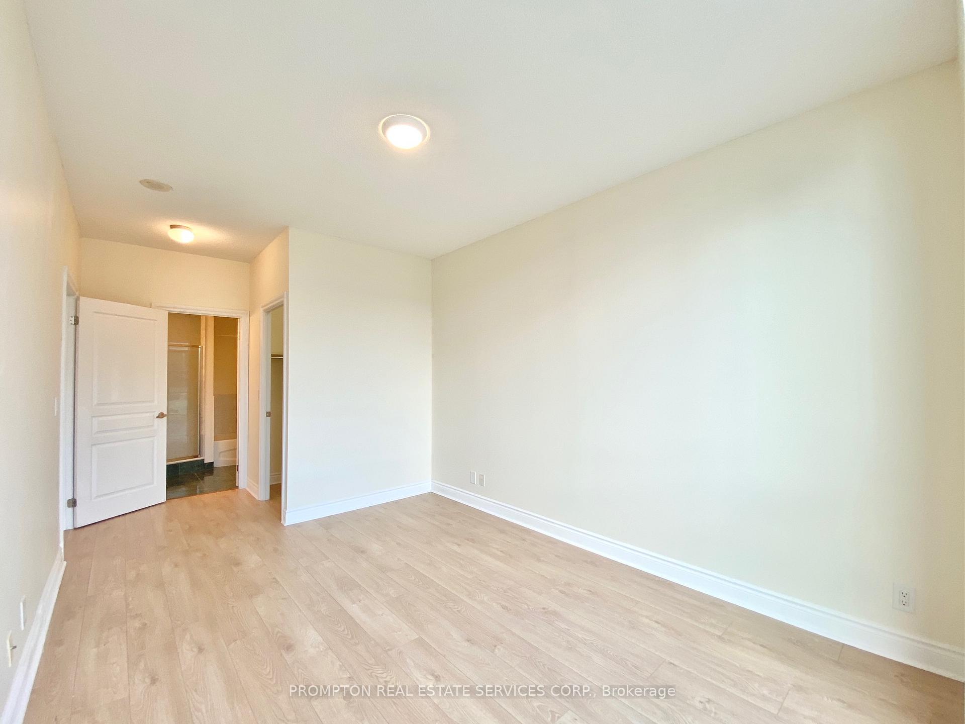 Photo 8 of Unit Ph03, 30 Clegg Road, Markham, Unionville — HOMEH