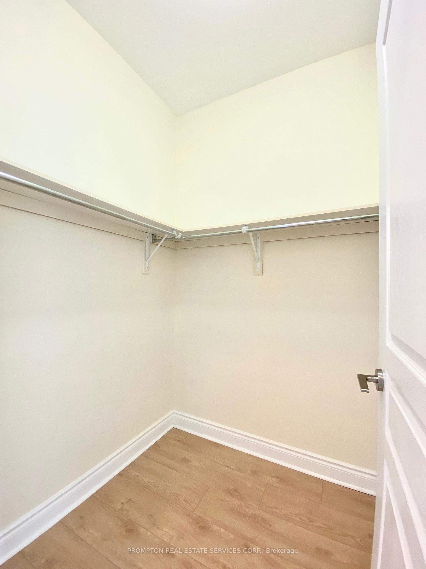 Photo 9 of Unit Ph03, 30 Clegg Road, Markham, Unionville — HOMEH