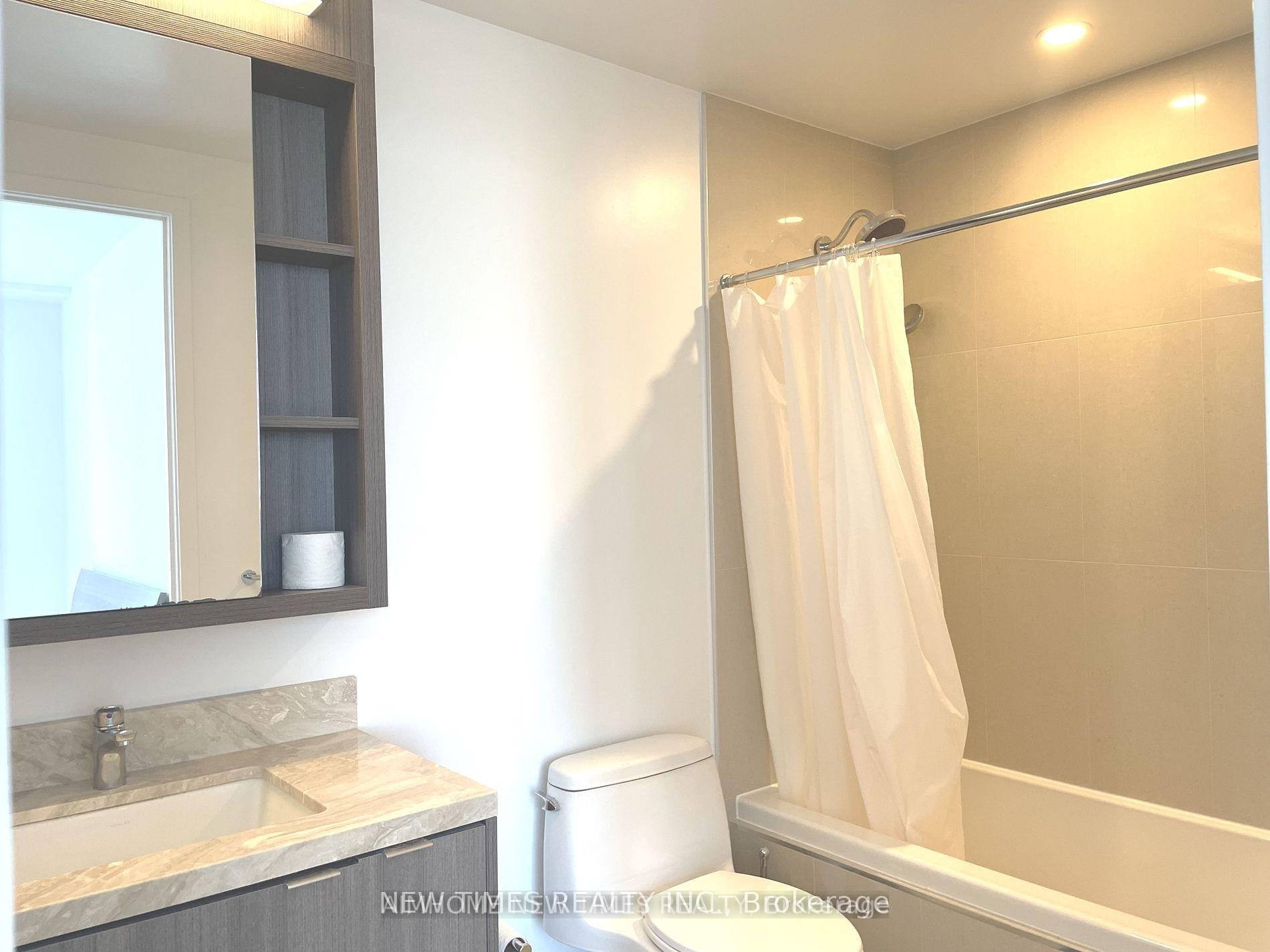 Photo 8 of Unit 3308, 125 Blue Jays Way, Toronto, Waterfront Communities — HOMEH