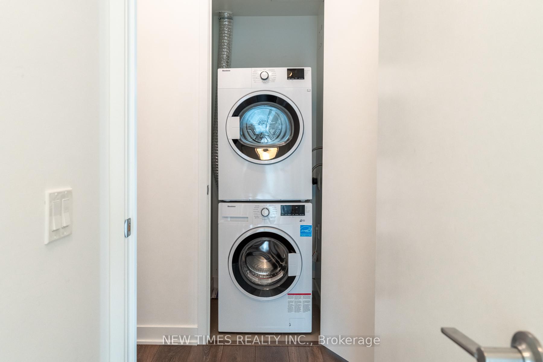 Photo 9 of Unit 3308, 125 Blue Jays Way, Toronto, Waterfront Communities — HOMEH