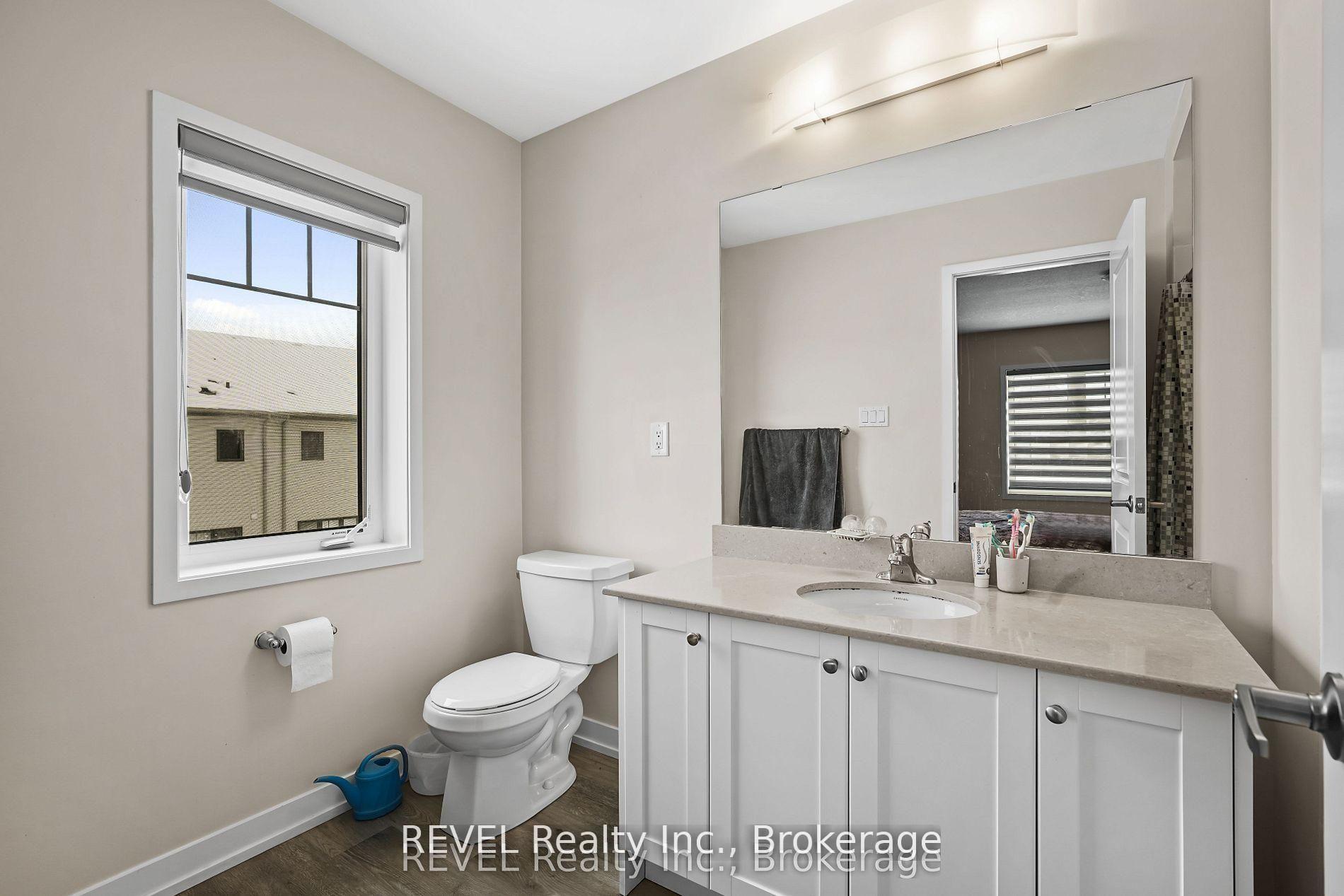 Photo 14 of Unit 38, 7789 Kalar Road, Niagara Falls, Brown — HOMEH