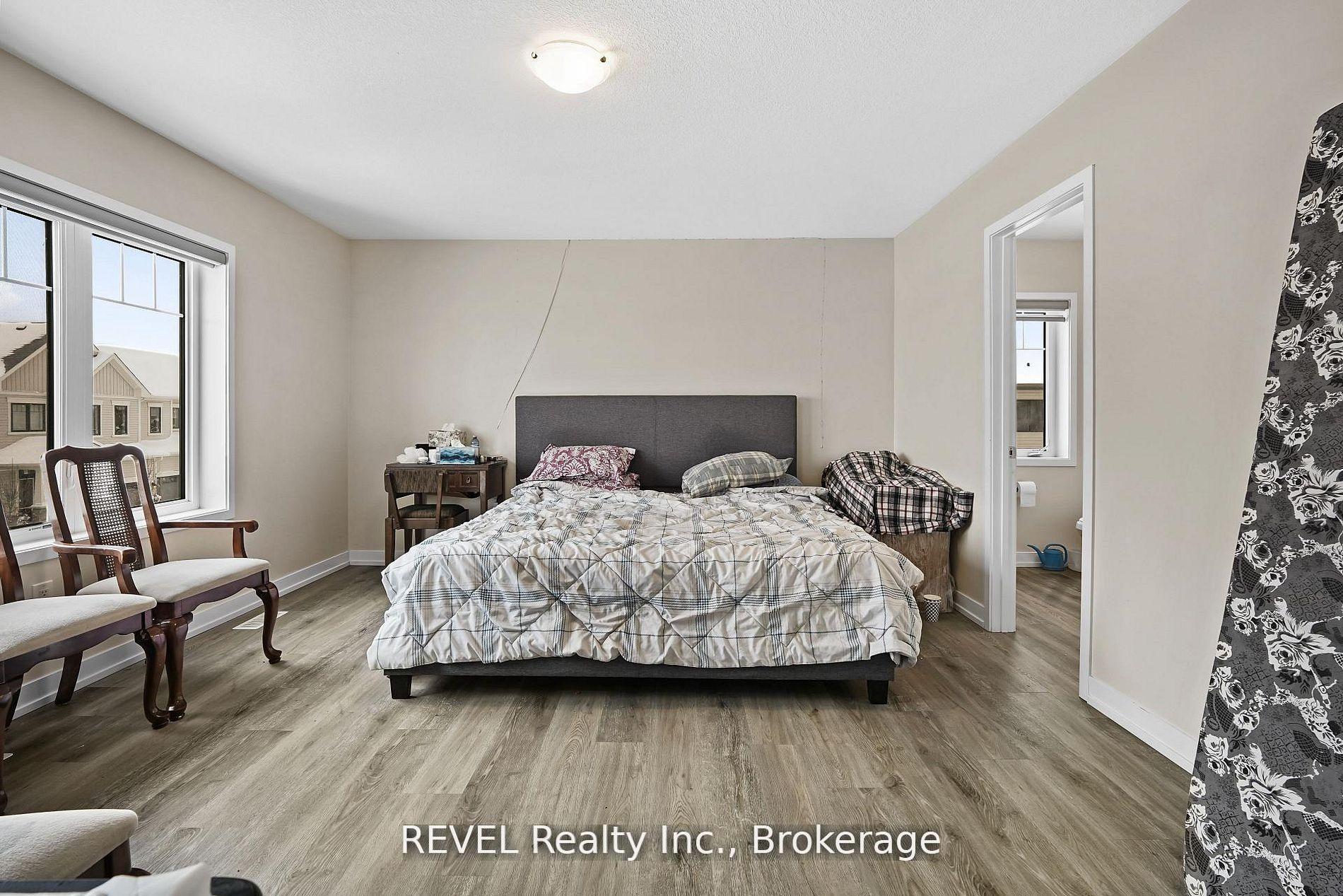 Photo 16 of Unit 38, 7789 Kalar Road, Niagara Falls, Brown — HOMEH