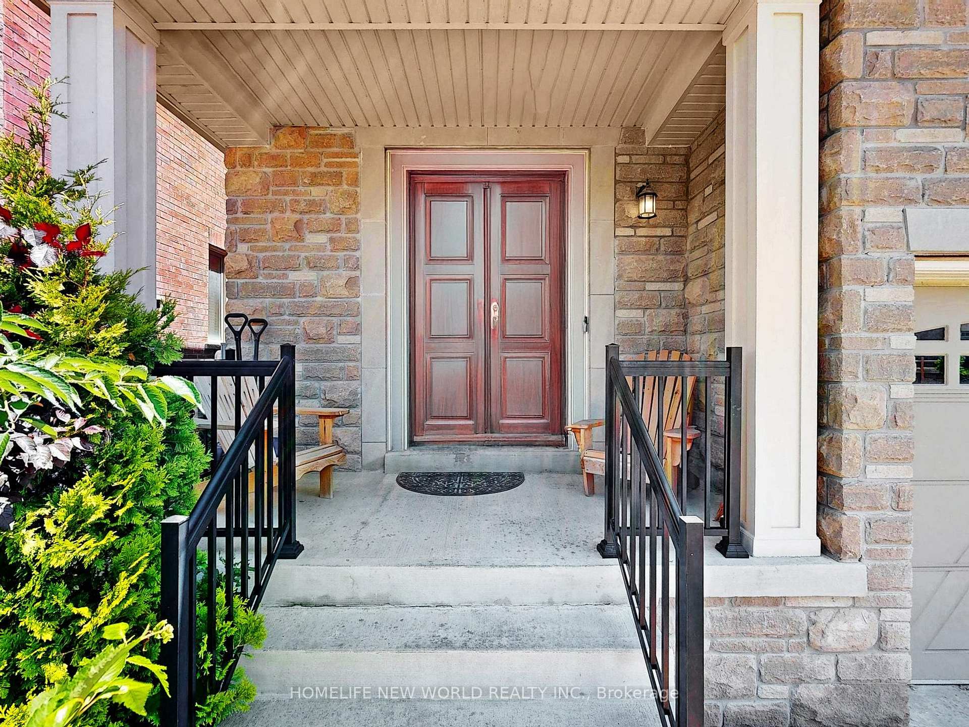 Photo 5 of 54 Thornapple Lane, Richmond Hill, Oak Ridges Lake Wilcox — HOMEH