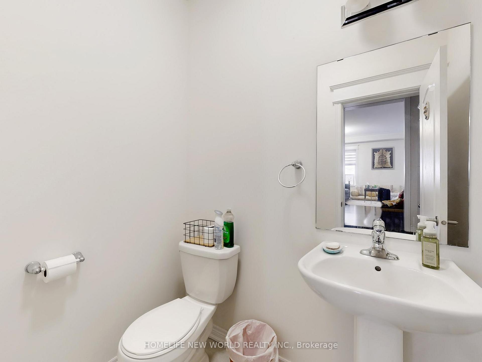 Photo 16 of 54 Thornapple Lane, Richmond Hill, Oak Ridges Lake Wilcox — HOMEH