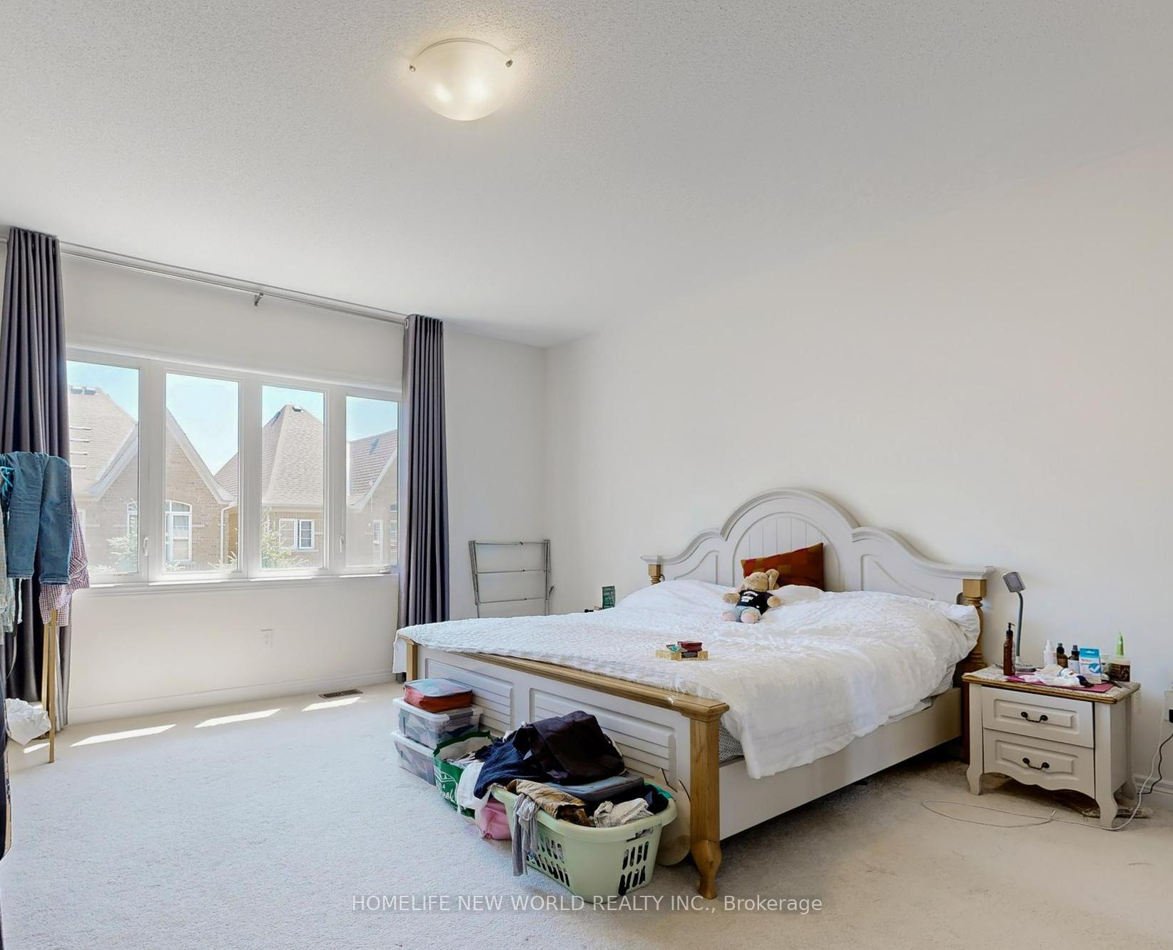 Photo 17 of 54 Thornapple Lane, Richmond Hill, Oak Ridges Lake Wilcox — HOMEH
