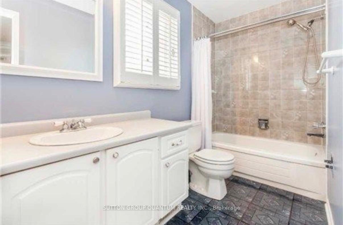 Photo 15 of 6509 Eastridge Road, Mississauga, Meadowvale — HOMEH