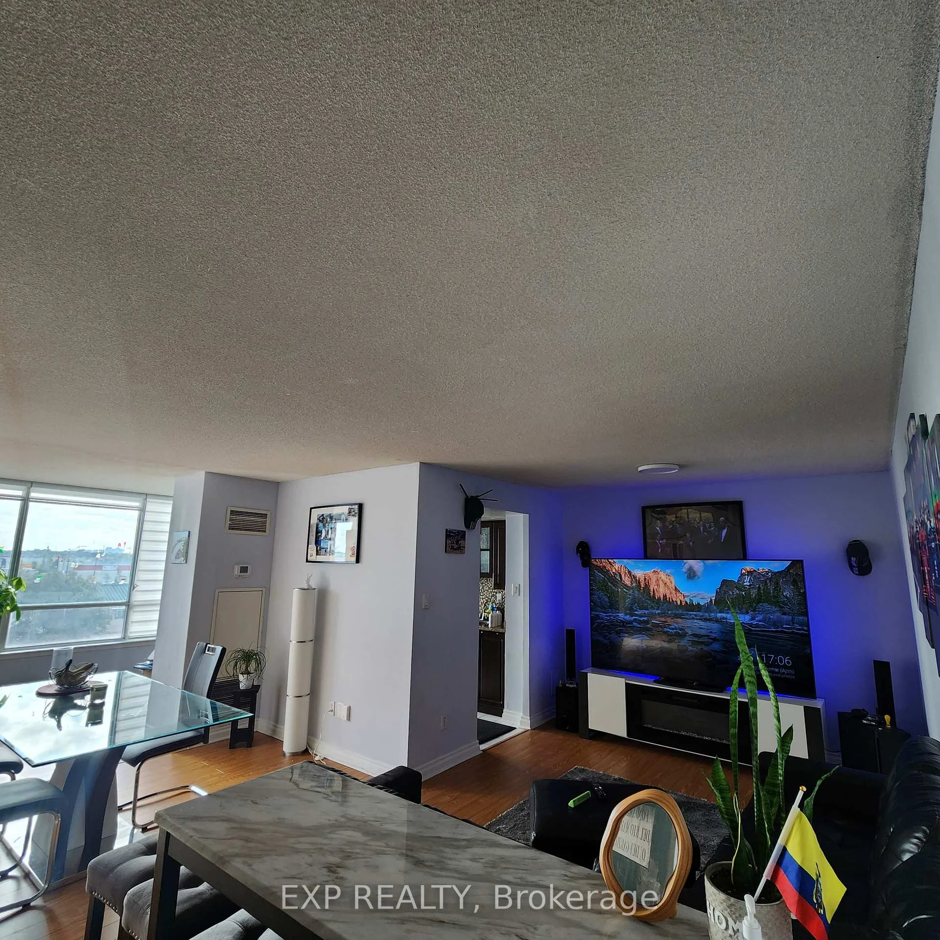 Photo 18 of Unit 409, 550 Webb Drive, Mississauga, City Centre — HOMEH