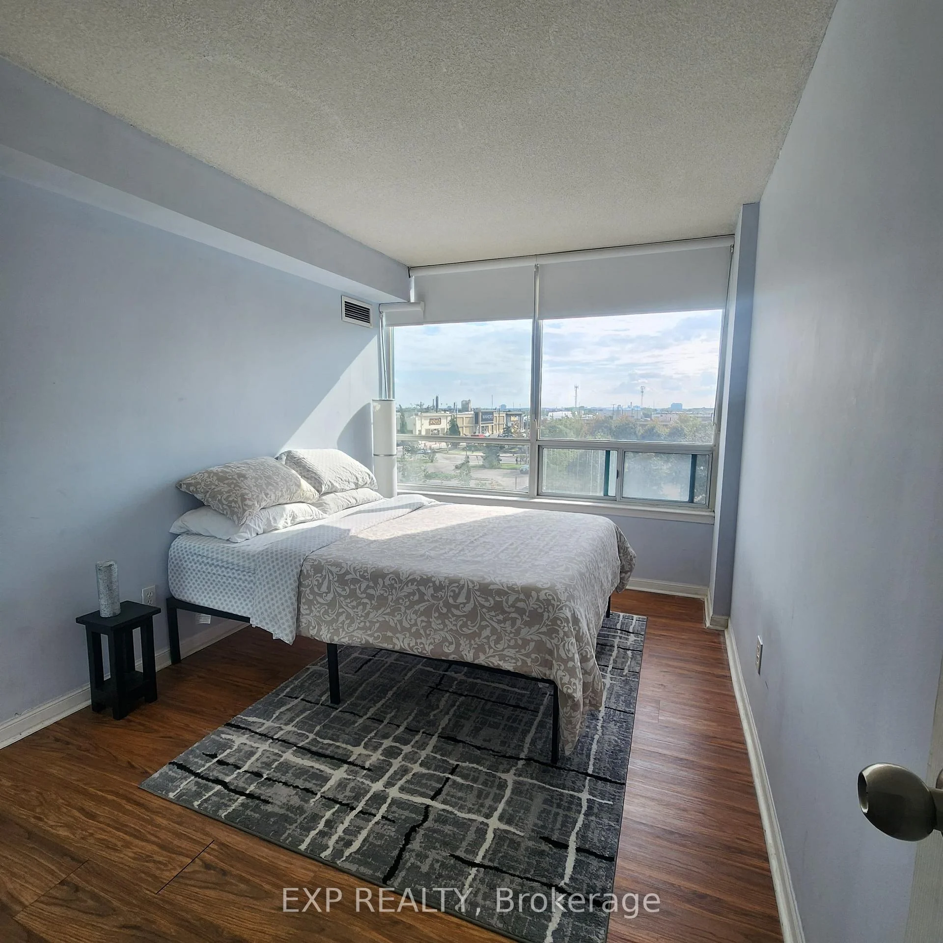Photo 39 of Unit 409, 550 Webb Drive, Mississauga, City Centre — HOMEH