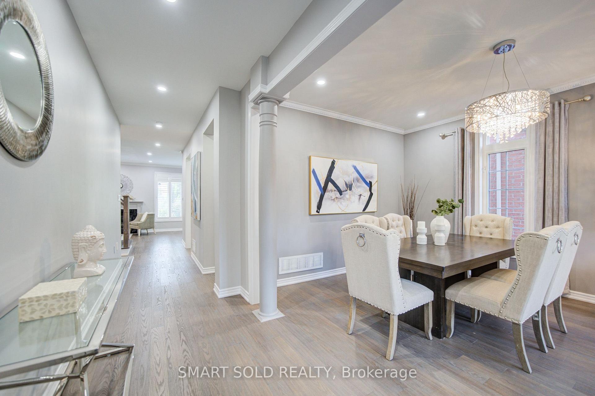 Photo 8 of 16 Burgundy Trail, Vaughan, Patterson — HOMEH