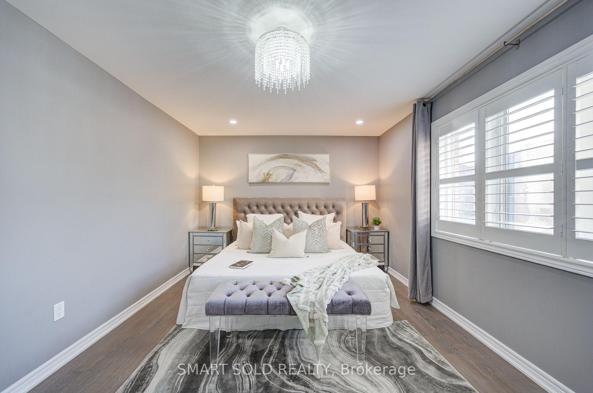Photo 28 of 16 Burgundy Trail, Vaughan, Patterson — HOMEH