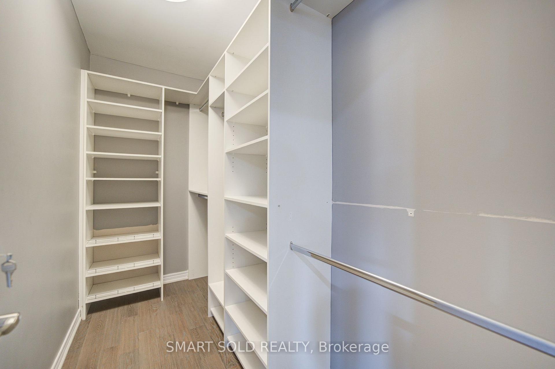 Photo 30 of 16 Burgundy Trail, Vaughan, Patterson — HOMEH