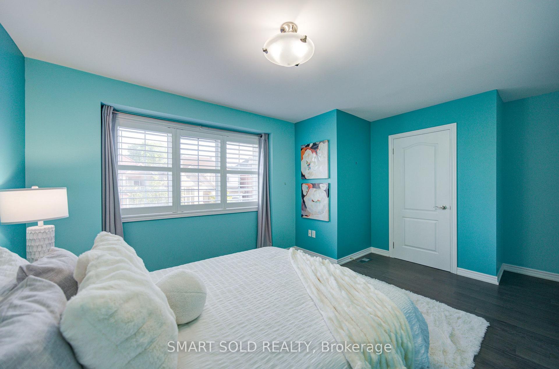 Photo 35 of 16 Burgundy Trail, Vaughan, Patterson — HOMEH