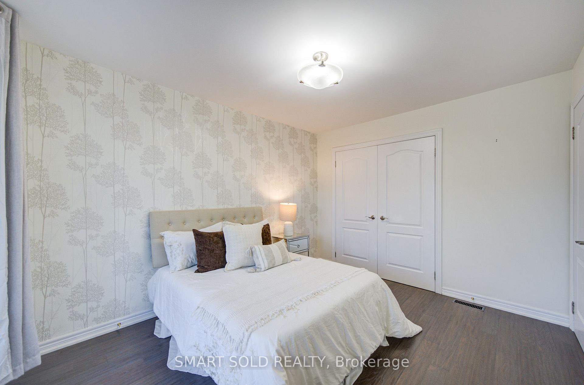 Photo 37 of 16 Burgundy Trail, Vaughan, Patterson — HOMEH