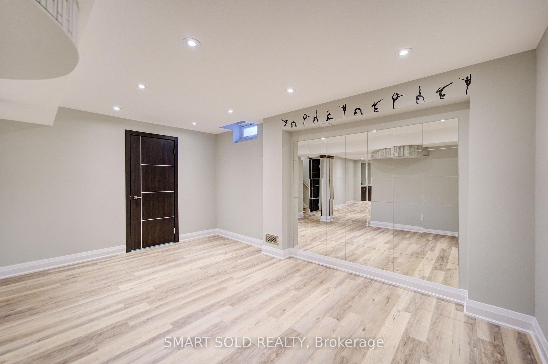Photo 46 of 16 Burgundy Trail, Vaughan, Patterson — HOMEH