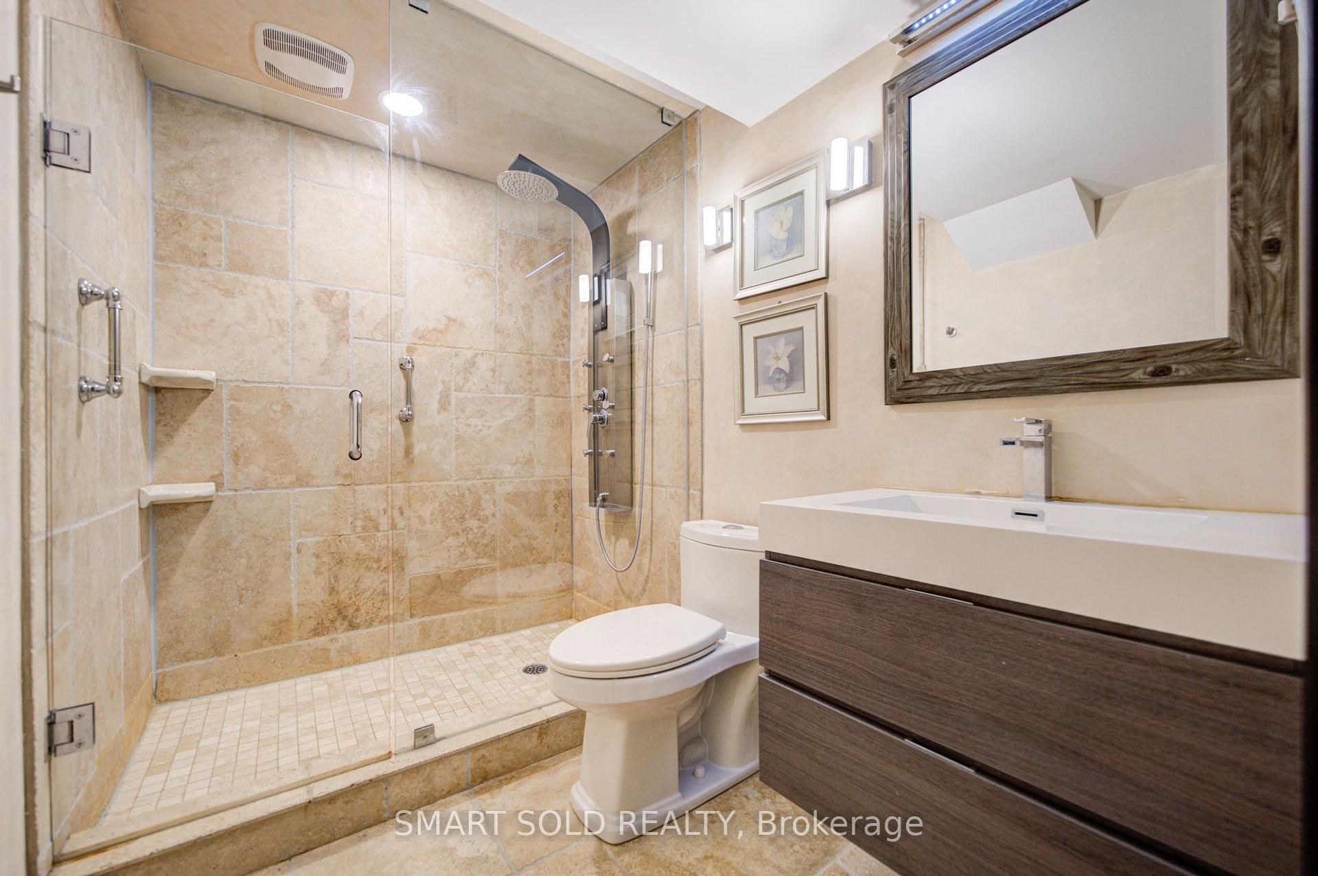 Photo 51 of 16 Burgundy Trail, Vaughan, Patterson — HOMEH