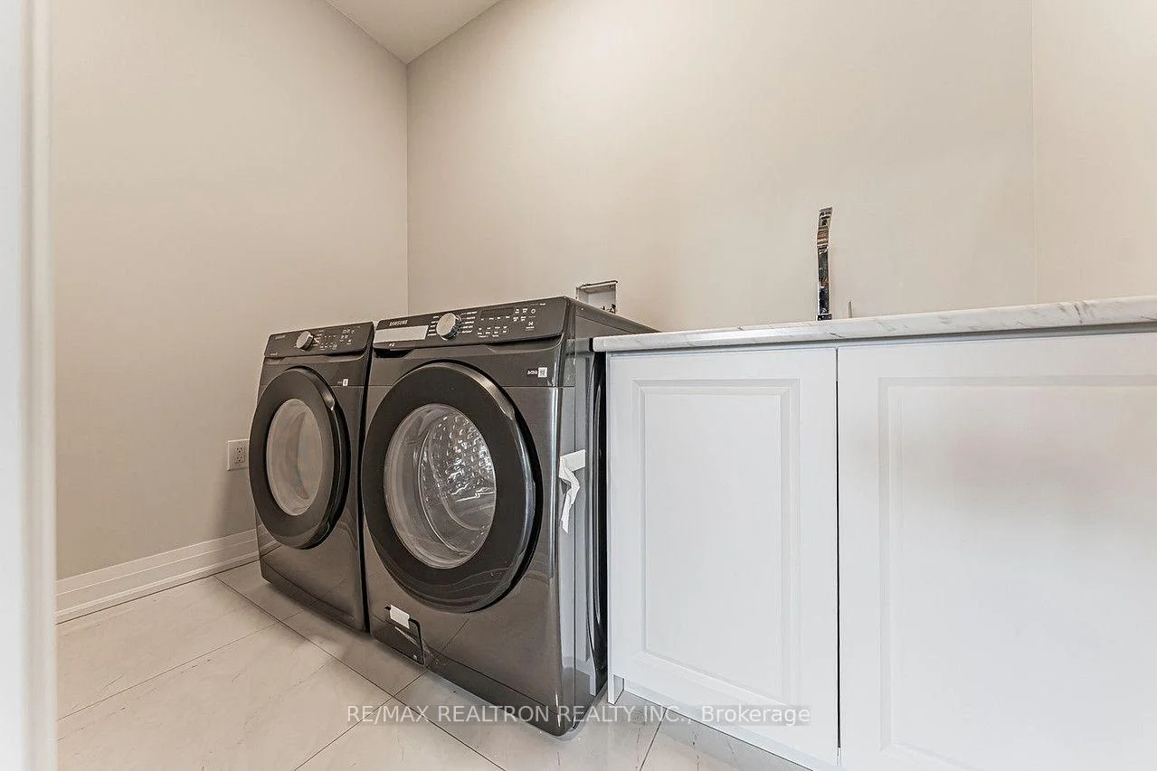 Photo 49 of Unit 06, 260 Eagle Street, Newmarket, Central Newmarket — HOMEH