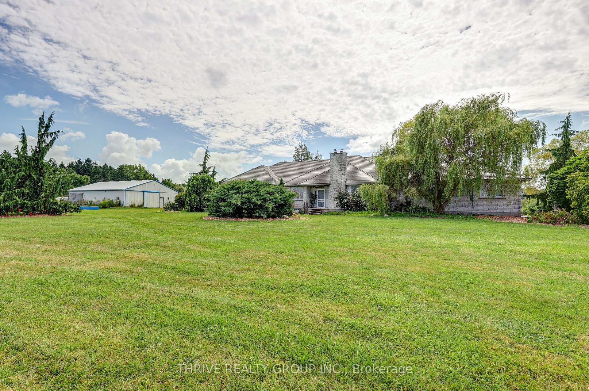 Photo of 21217 Thames Road