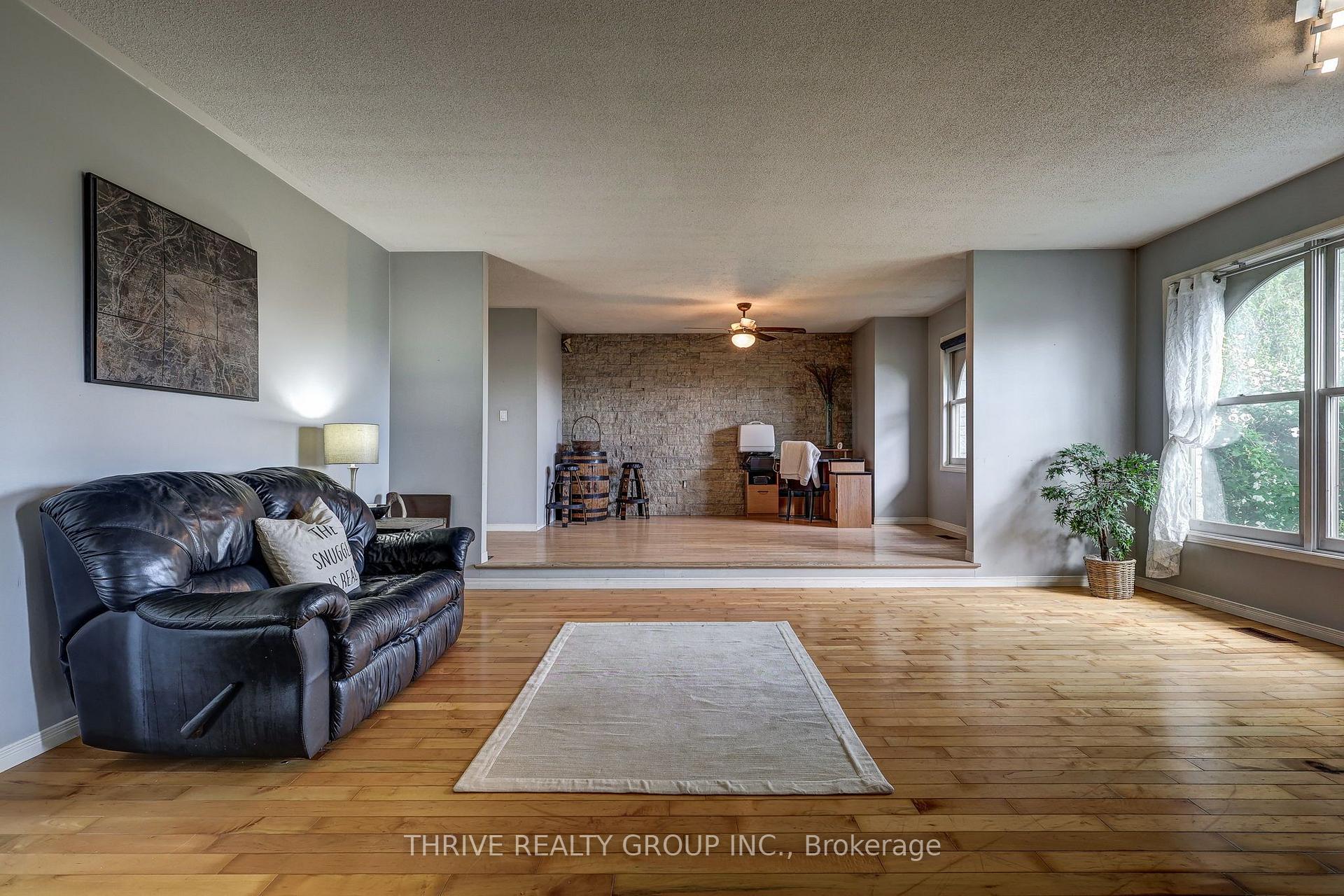 Photo 15 of 21217 Thames Road, Southwest Middlesex, Rural Southwest Middlesex — HOMEH
