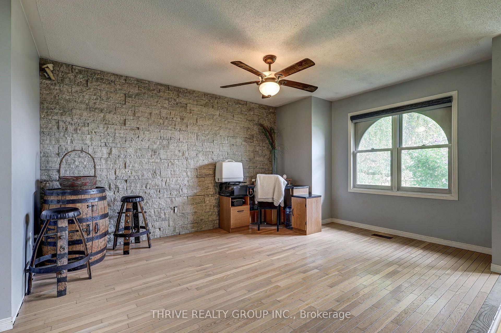 Photo 19 of 21217 Thames Road, Southwest Middlesex, Rural Southwest Middlesex — HOMEH