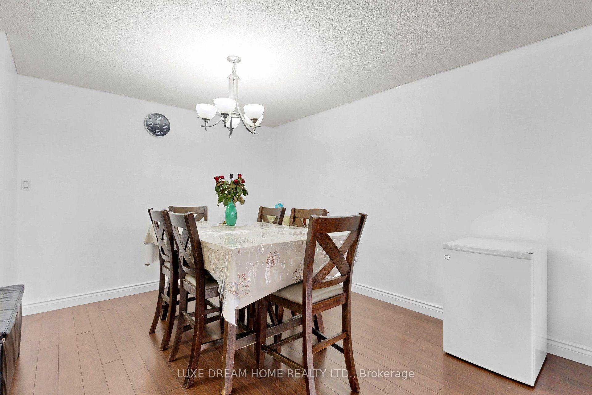 Photo 8 of Unit 409, 370 Dixon Road, Etobicoke, Kingsview Village-The Westway — HOMEH