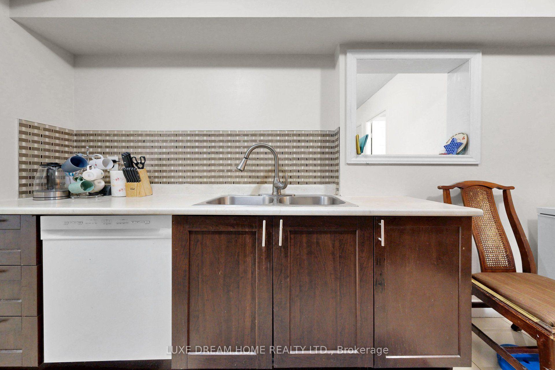 Photo 19 of Unit 409, 370 Dixon Road, Etobicoke, Kingsview Village-The Westway — HOMEH