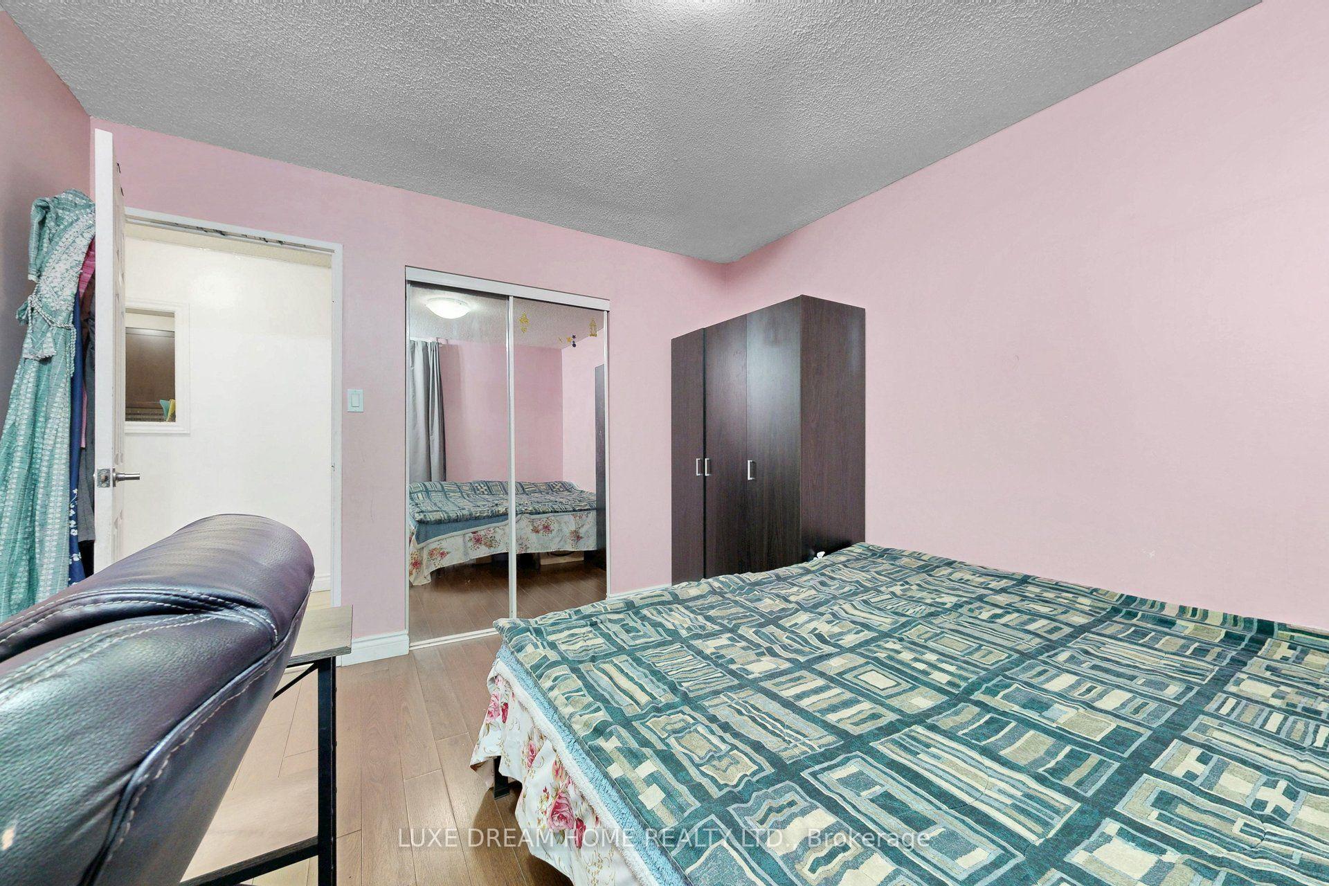 Photo 25 of Unit 409, 370 Dixon Road, Etobicoke, Kingsview Village-The Westway — HOMEH