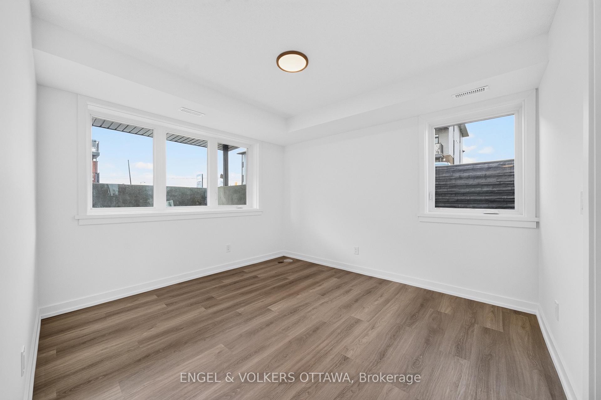Photo 17 of 225 Stardust Private, Ottawa, Leitrim — HOMEH