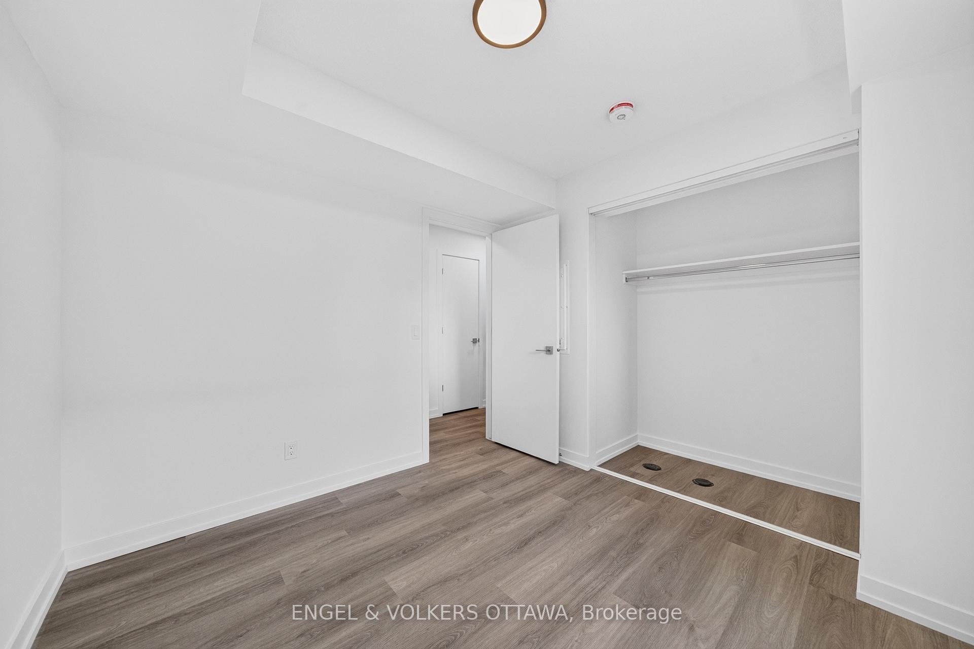 Photo 22 of 225 Stardust Private, Ottawa, Leitrim — HOMEH