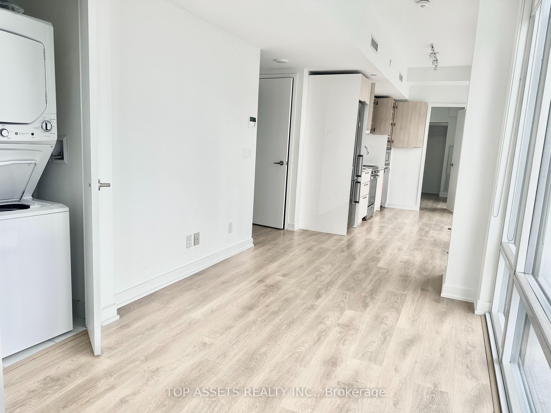 Photo 6 of Unit 2505, 18 Maitland Terrace, Toronto, Church-Yonge Corridor — HOMEH